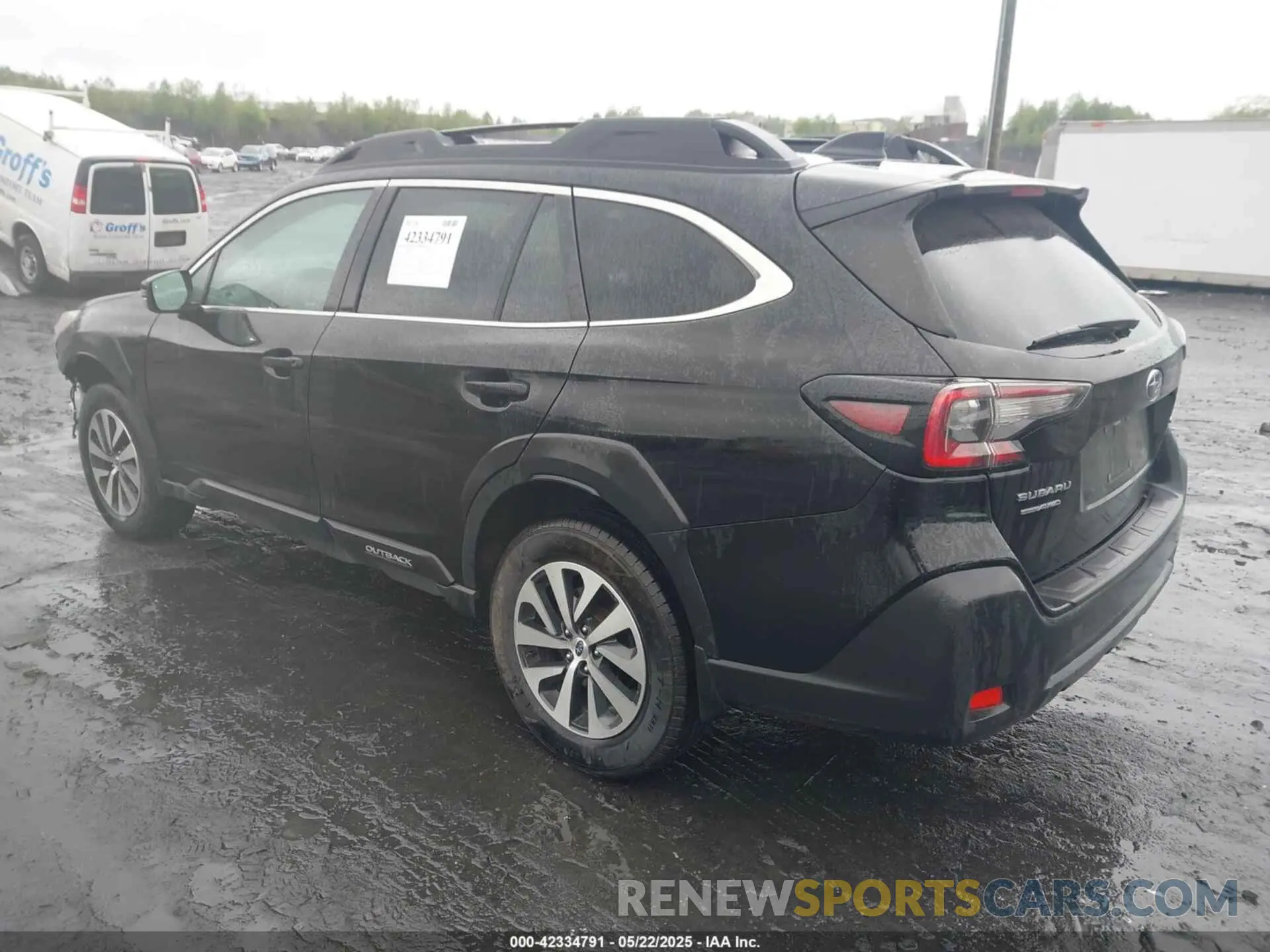 3 Photograph of a damaged car 4S4BTAFC3P3129569 SUBARU OUTBACK 2023