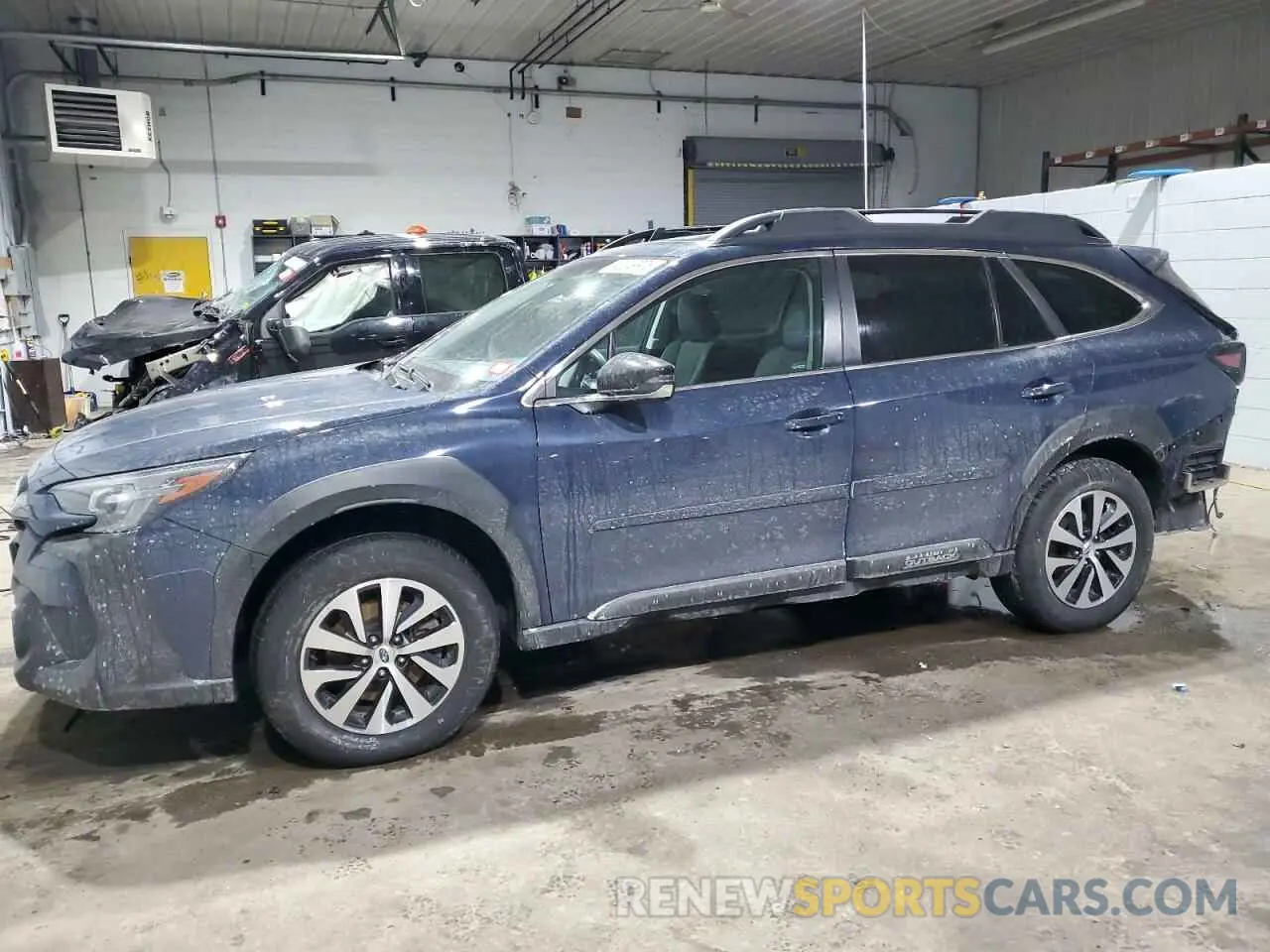 1 Photograph of a damaged car 4S4BTAFC8P3154385 SUBARU OUTBACK 2023