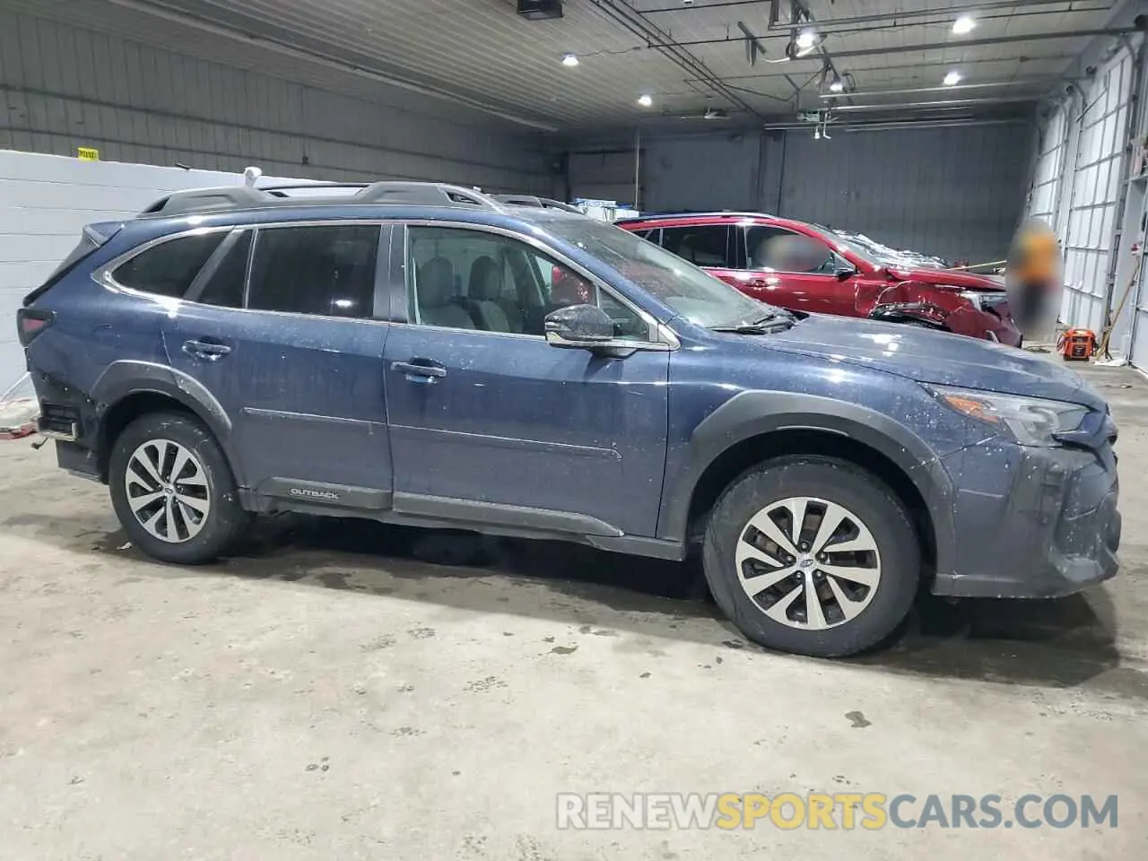 4 Photograph of a damaged car 4S4BTAFC8P3154385 SUBARU OUTBACK 2023