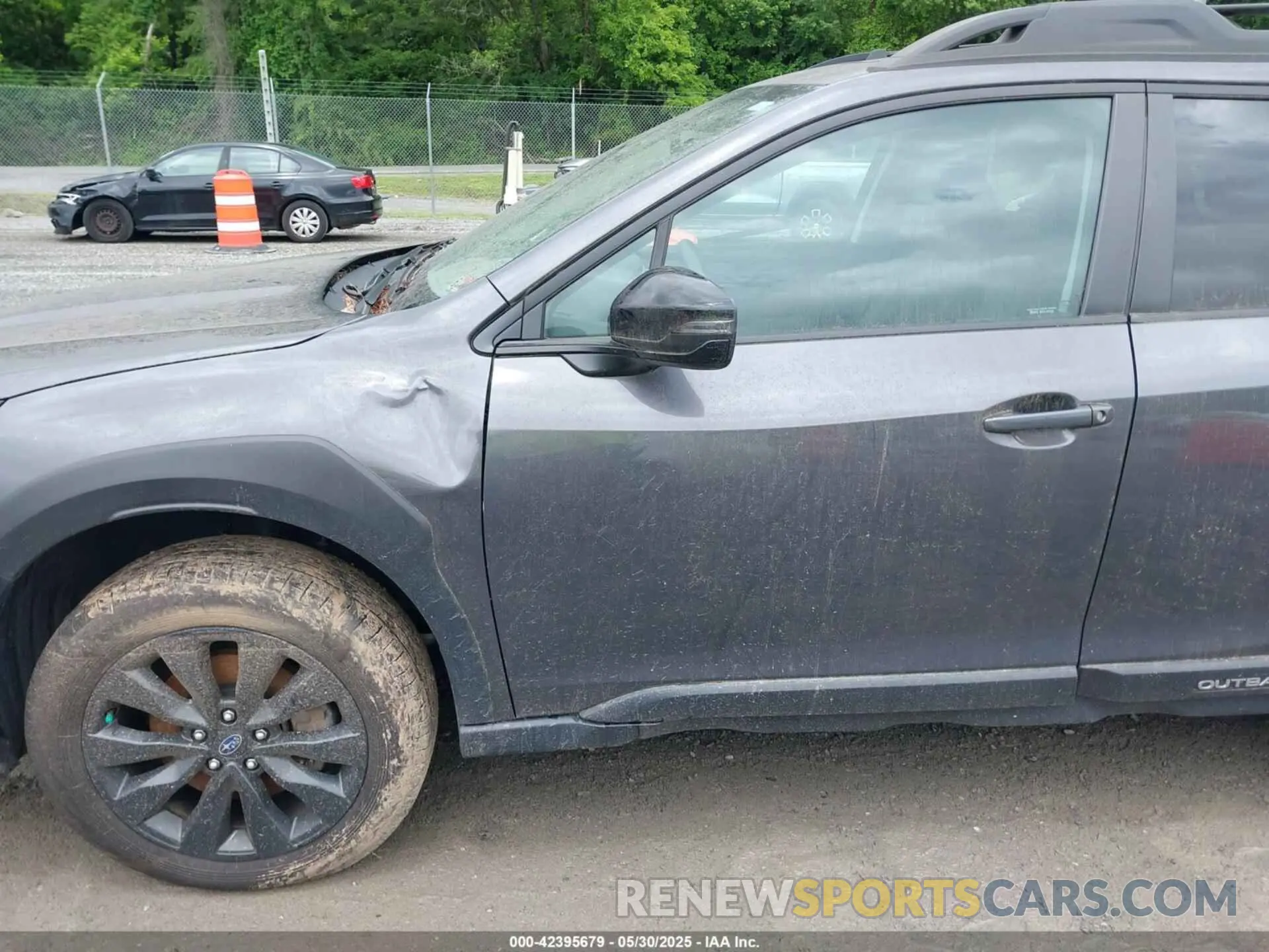 6 Photograph of a damaged car 4S4BTALC0P3110272 SUBARU OUTBACK 2023