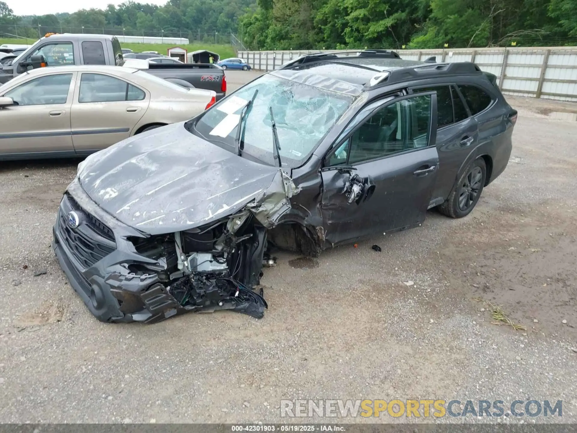 2 Photograph of a damaged car 4S4BTALC1P3119434 SUBARU OUTBACK 2023