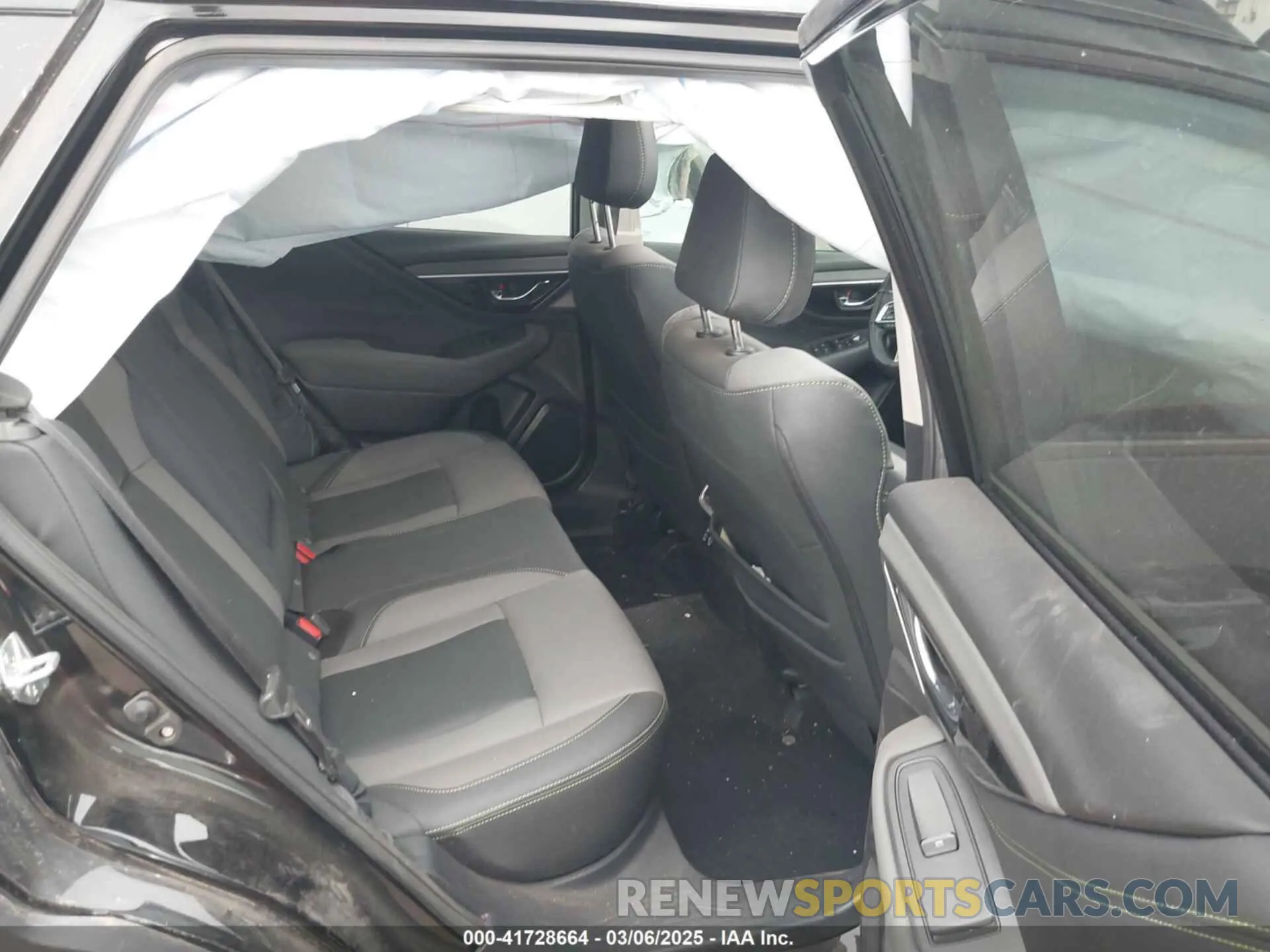 8 Photograph of a damaged car 4S4BTALC1P3186387 SUBARU OUTBACK 2023
