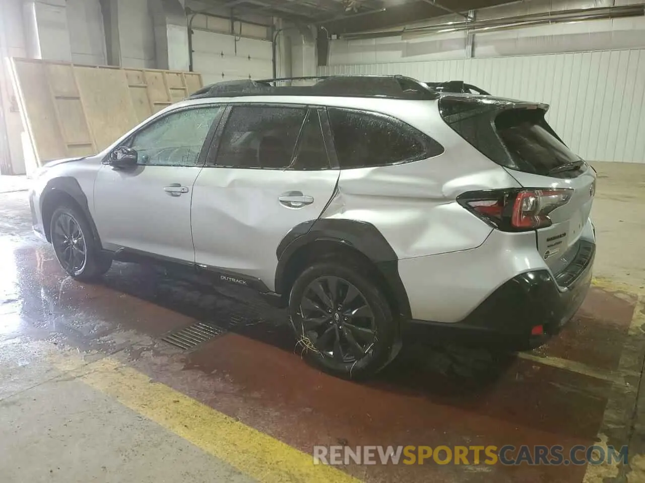 2 Photograph of a damaged car 4S4BTALC2P3181960 SUBARU OUTBACK 2023
