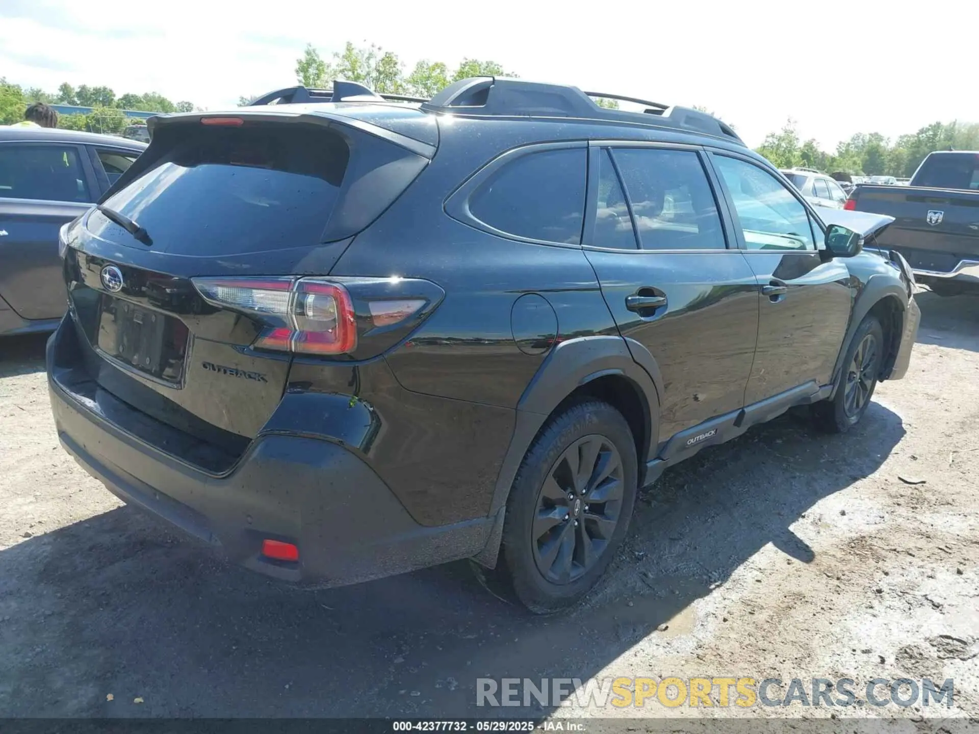 4 Photograph of a damaged car 4S4BTALC5P3193942 SUBARU OUTBACK 2023
