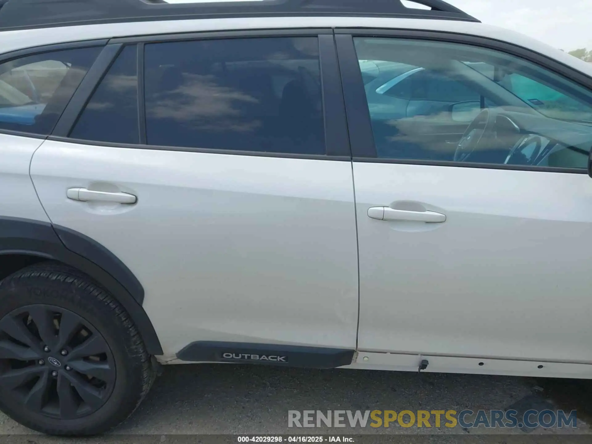 14 Photograph of a damaged car 4S4BTALC6P3186563 SUBARU OUTBACK 2023