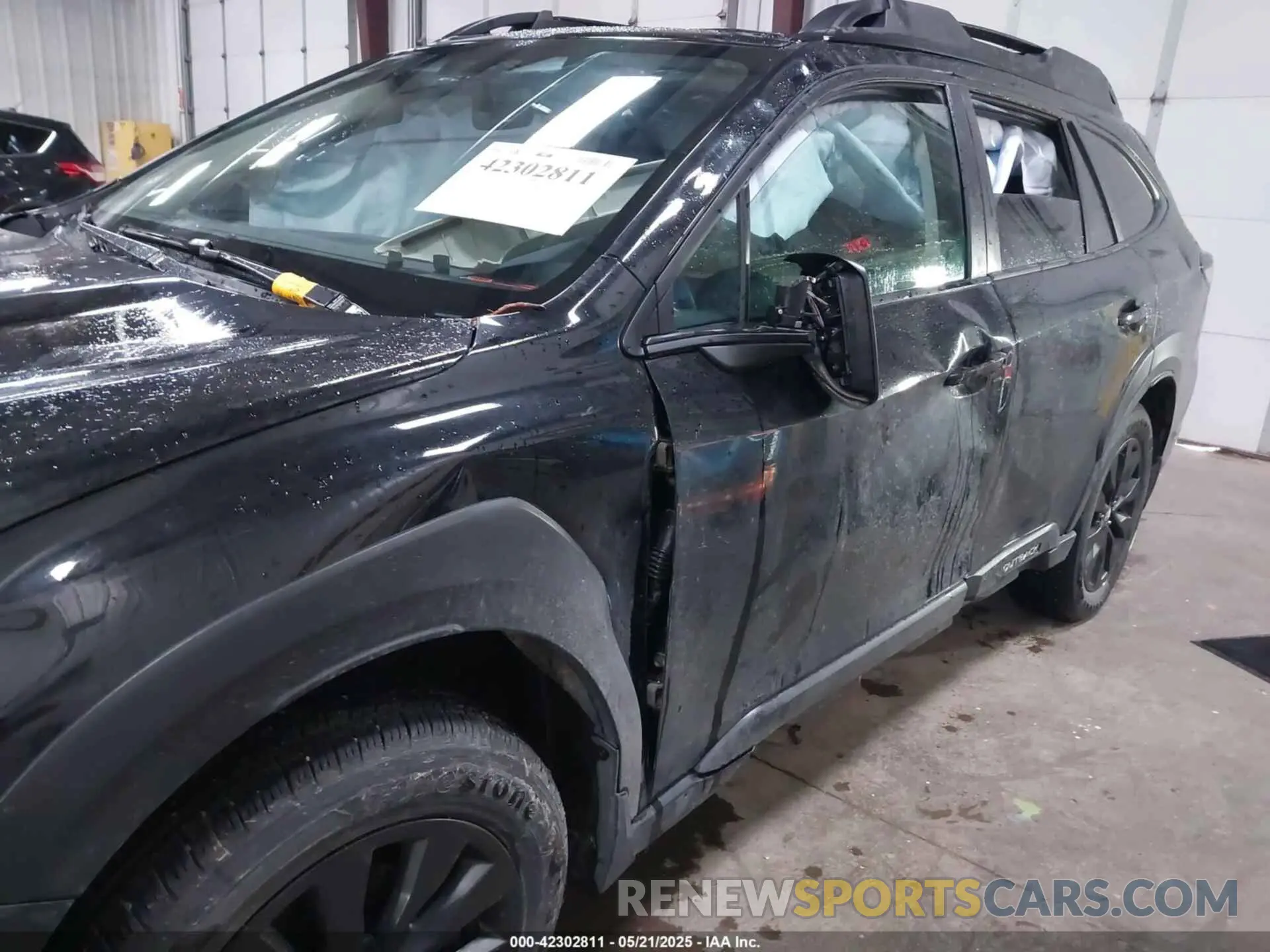 12 Photograph of a damaged car 4S4BTALC7P3219537 SUBARU OUTBACK 2023
