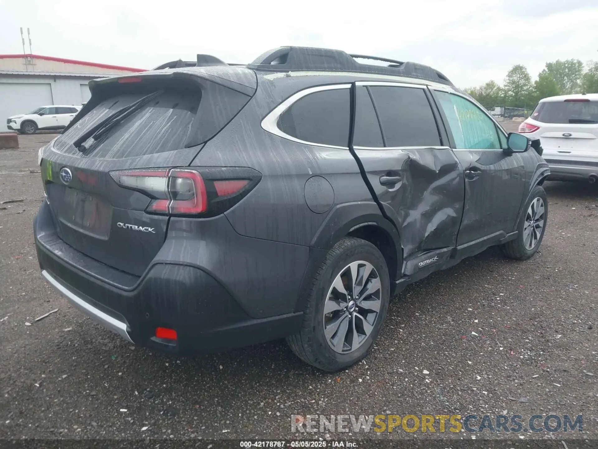 4 Photograph of a damaged car 4S4BTANCXP3124726 SUBARU OUTBACK 2023