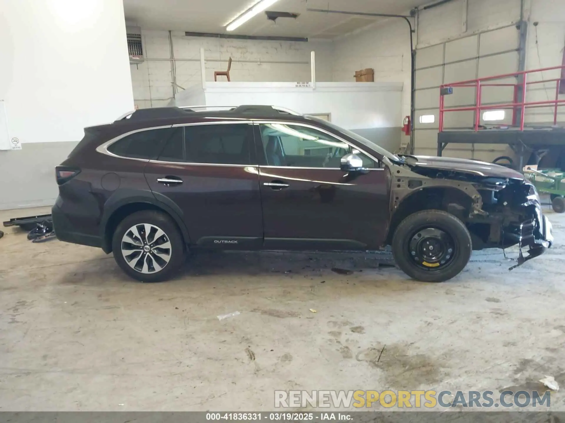 14 Photograph of a damaged car 4S4BTAPC0P3186892 SUBARU OUTBACK 2023