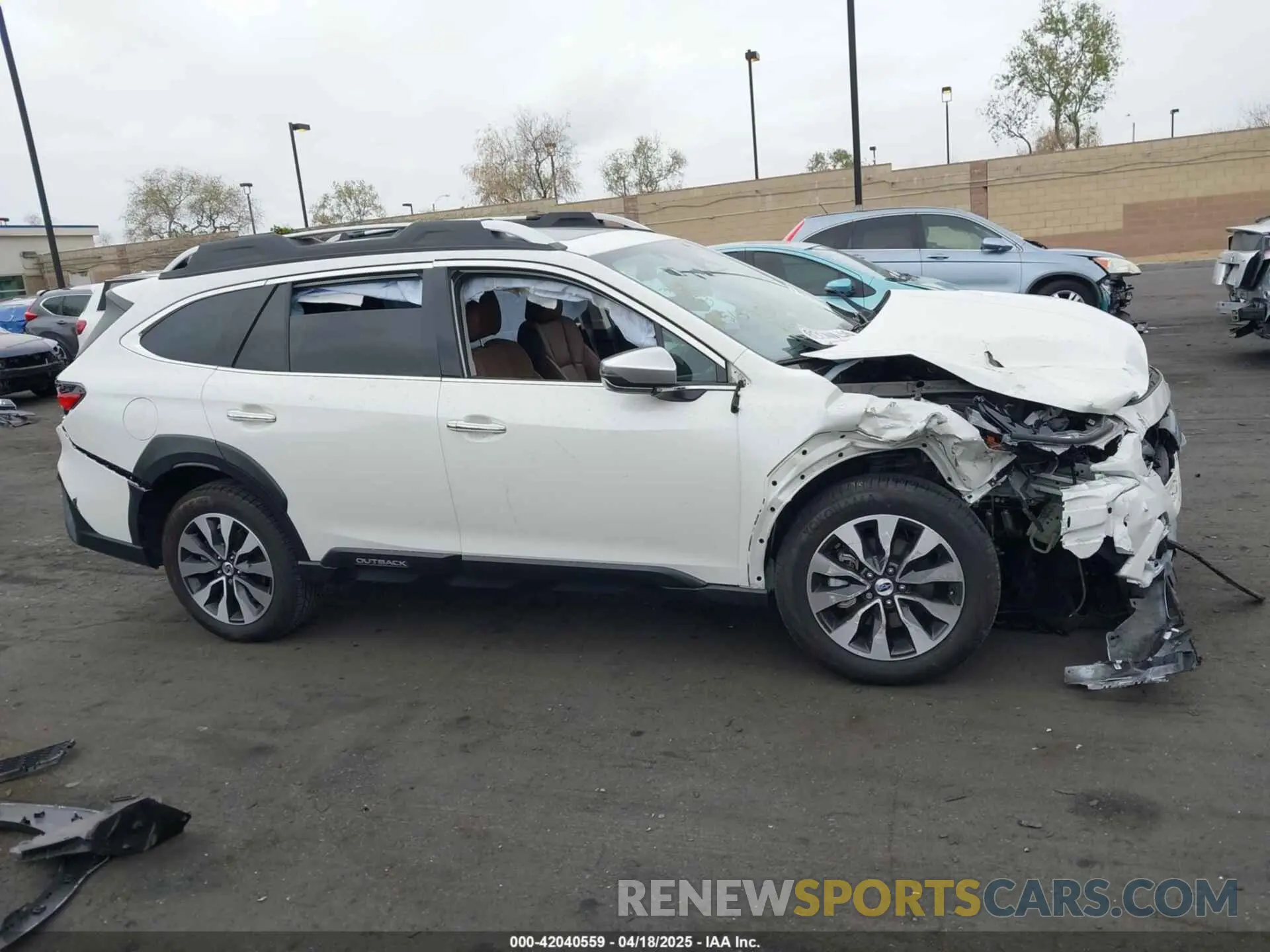 14 Photograph of a damaged car 4S4BTAPC1P3169017 SUBARU OUTBACK 2023