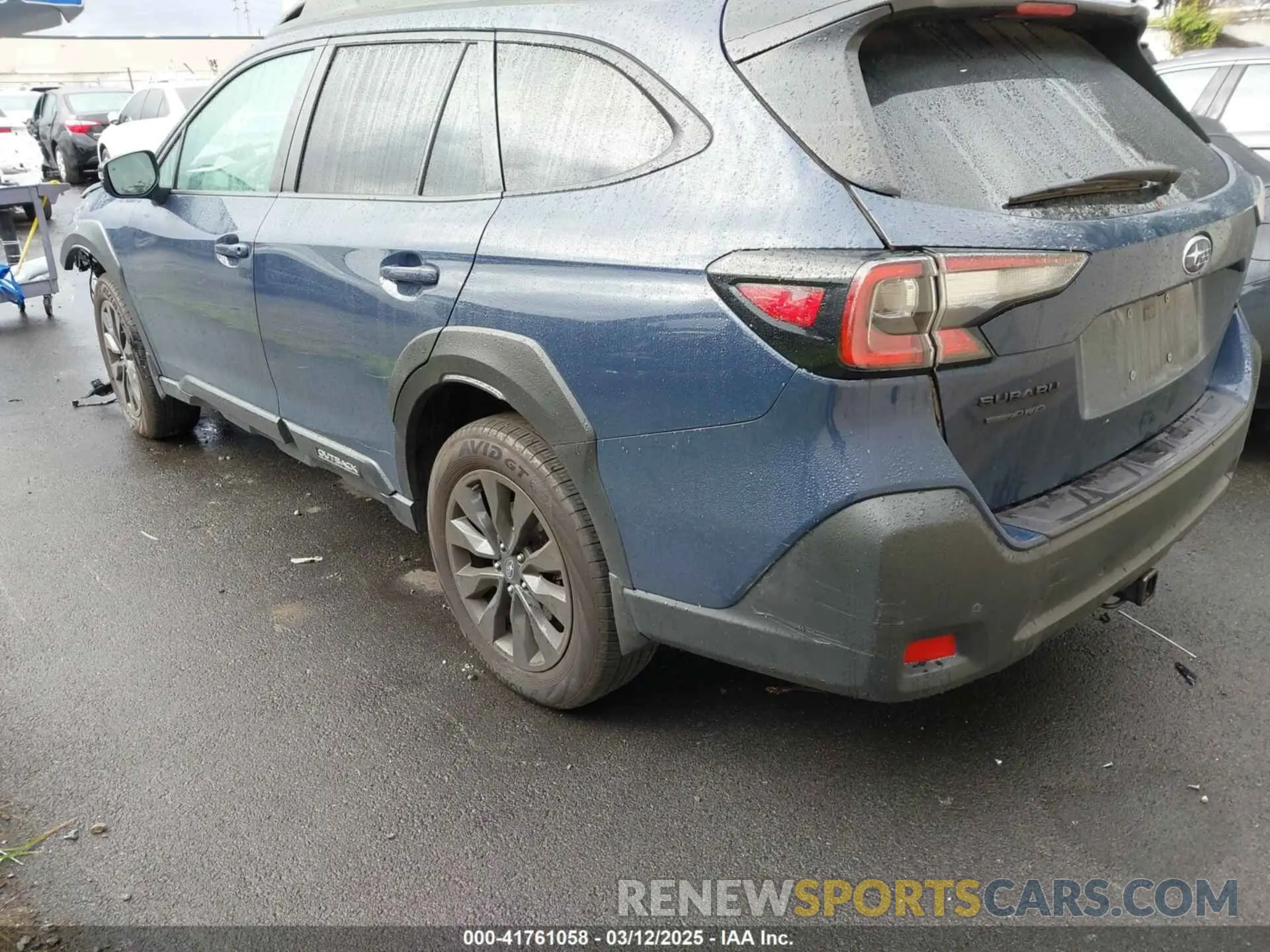 3 Photograph of a damaged car 4S4BTGLD0P3140996 SUBARU OUTBACK 2023
