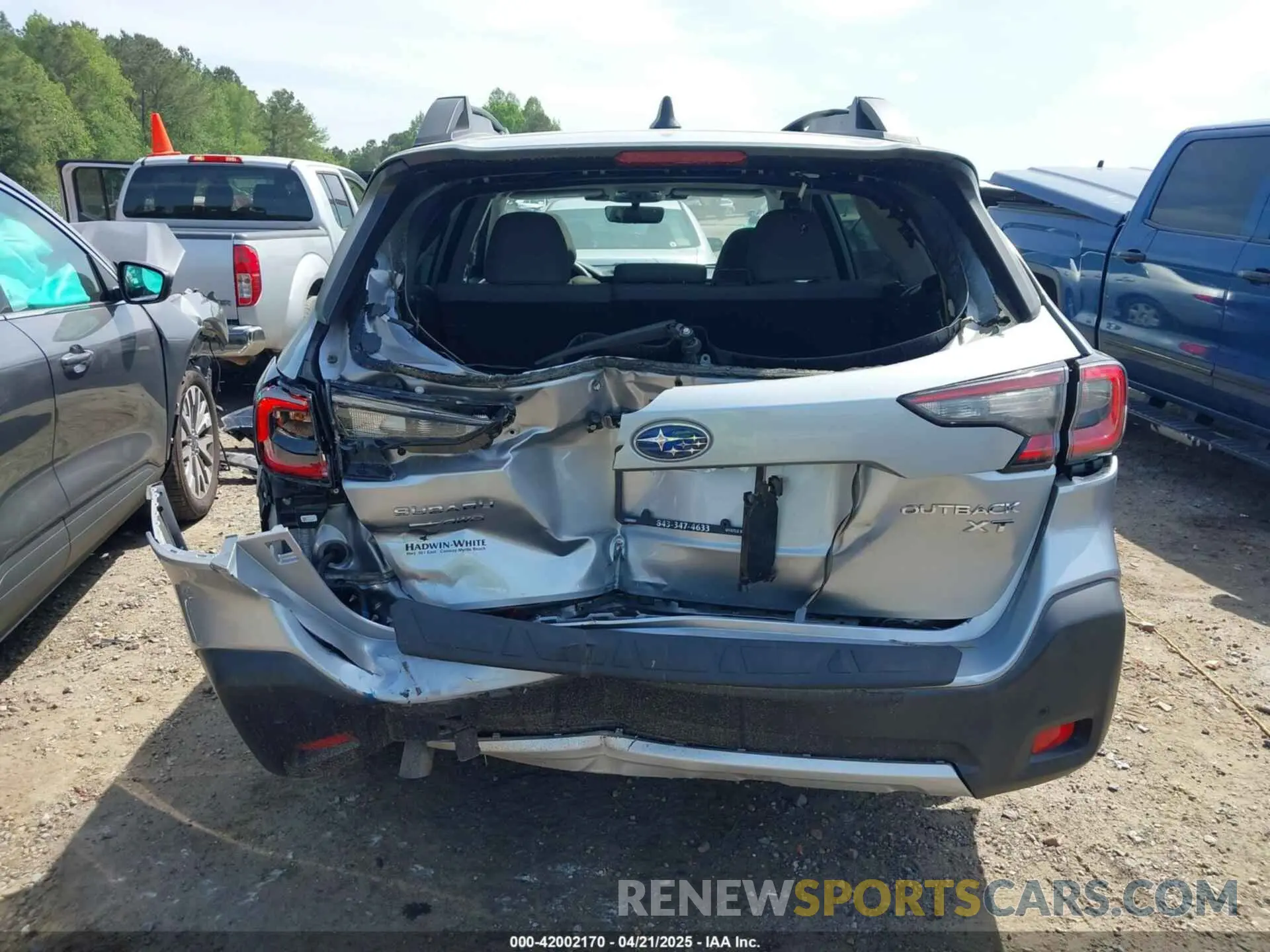 16 Photograph of a damaged car 4S4BTGND5P3120658 SUBARU OUTBACK 2023