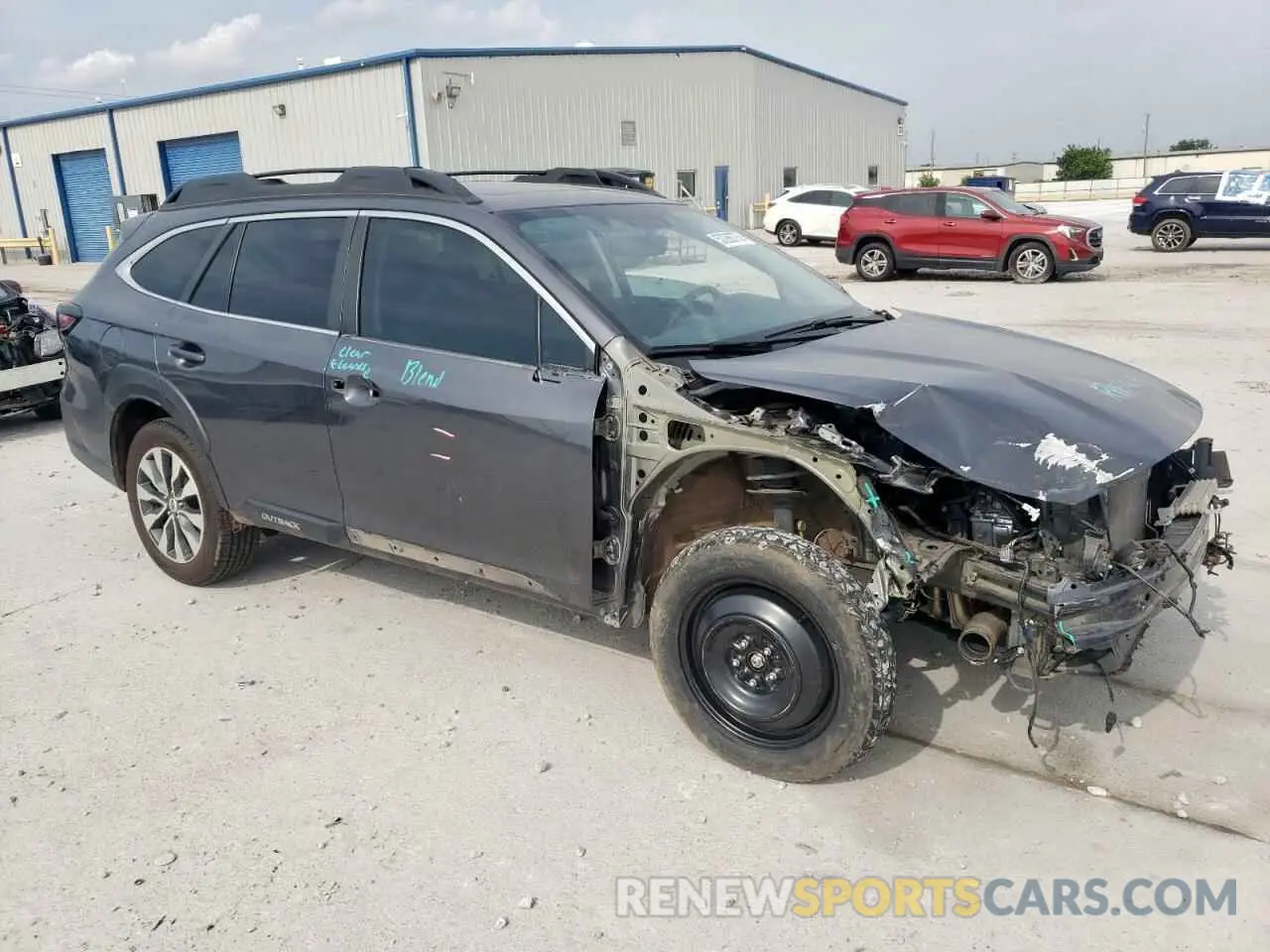 4 Photograph of a damaged car 4S4BTGND6P3121396 SUBARU OUTBACK 2023