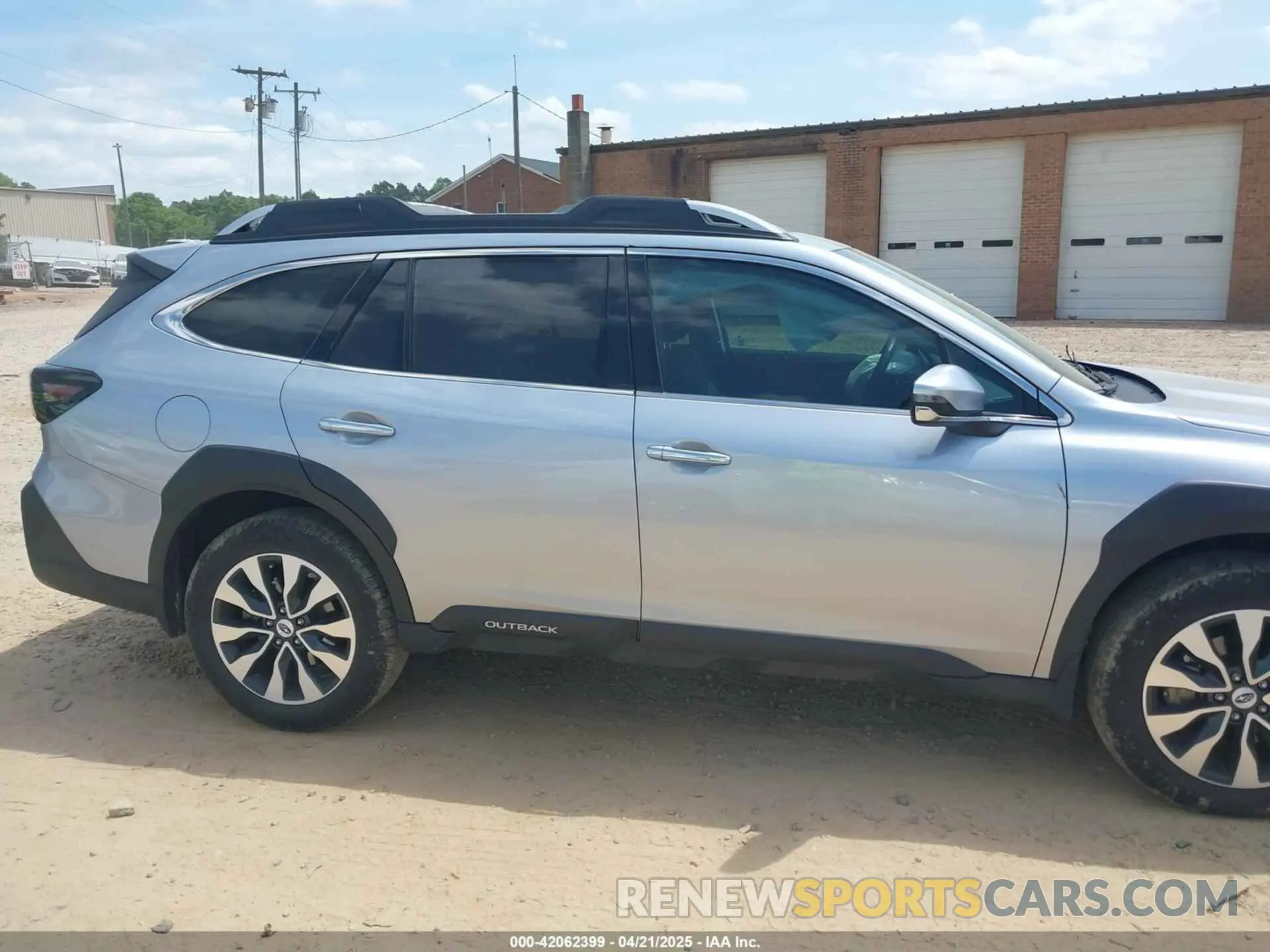 13 Photograph of a damaged car 4S4BTGPD0P3206778 SUBARU OUTBACK 2023