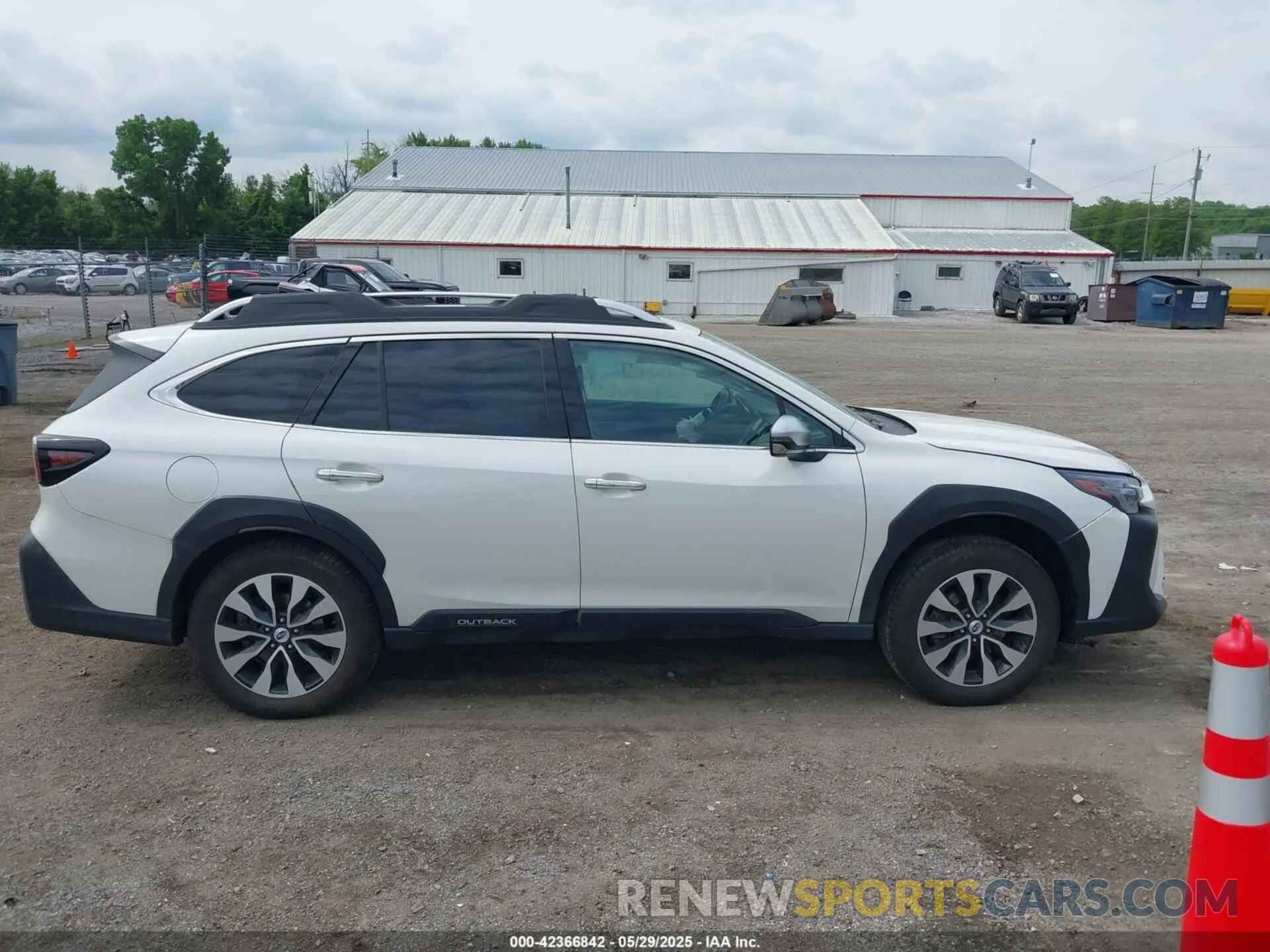 12 Photograph of a damaged car 4S4BTGPDXP3223975 SUBARU OUTBACK 2023