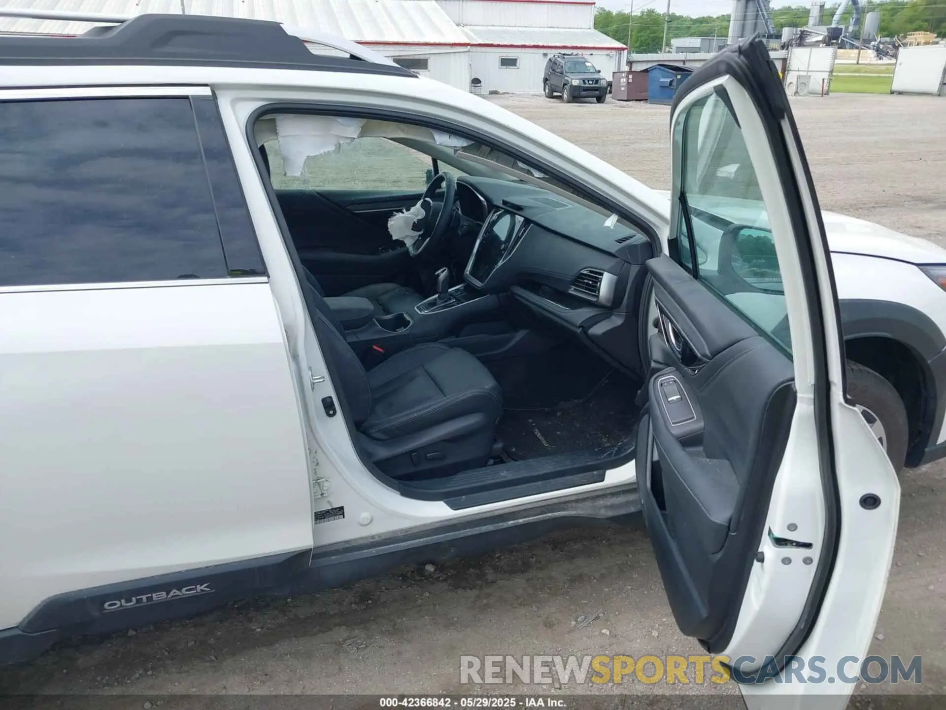 5 Photograph of a damaged car 4S4BTGPDXP3223975 SUBARU OUTBACK 2023