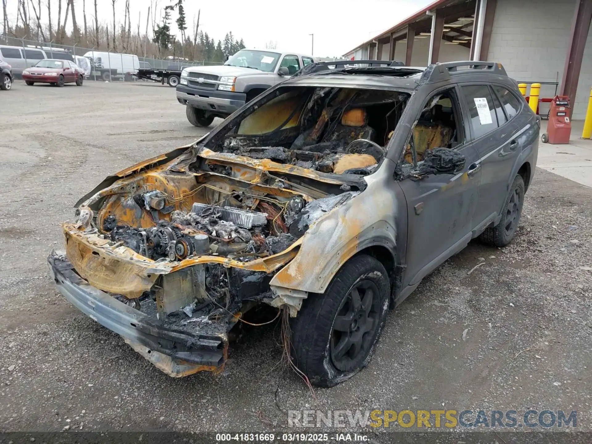 2 Photograph of a damaged car 4S4BTGUD6P3211293 SUBARU OUTBACK 2023