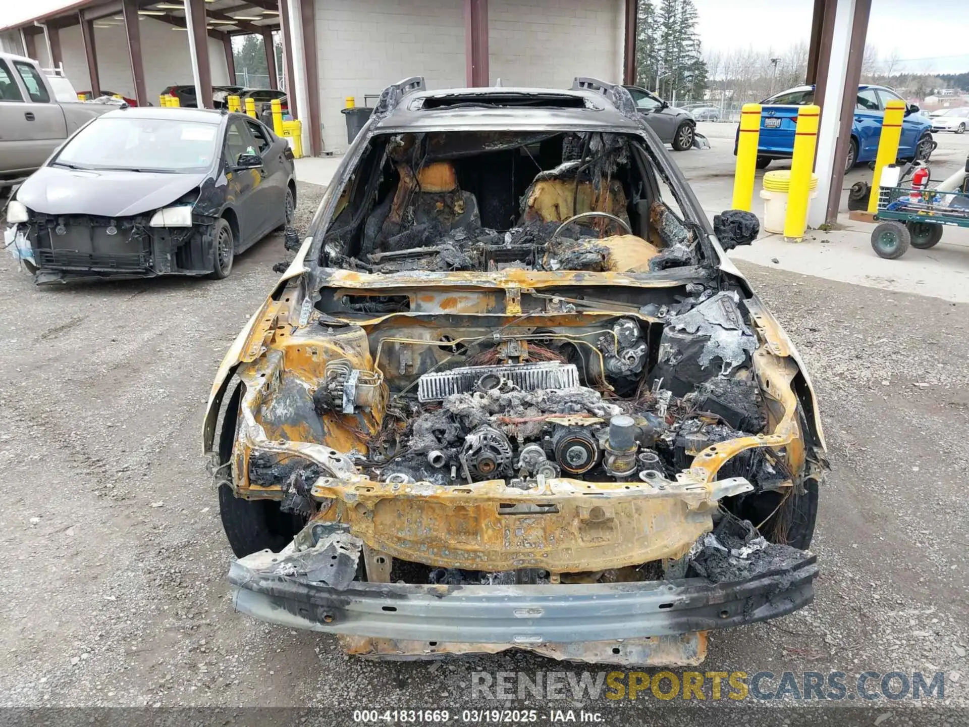 6 Photograph of a damaged car 4S4BTGUD6P3211293 SUBARU OUTBACK 2023
