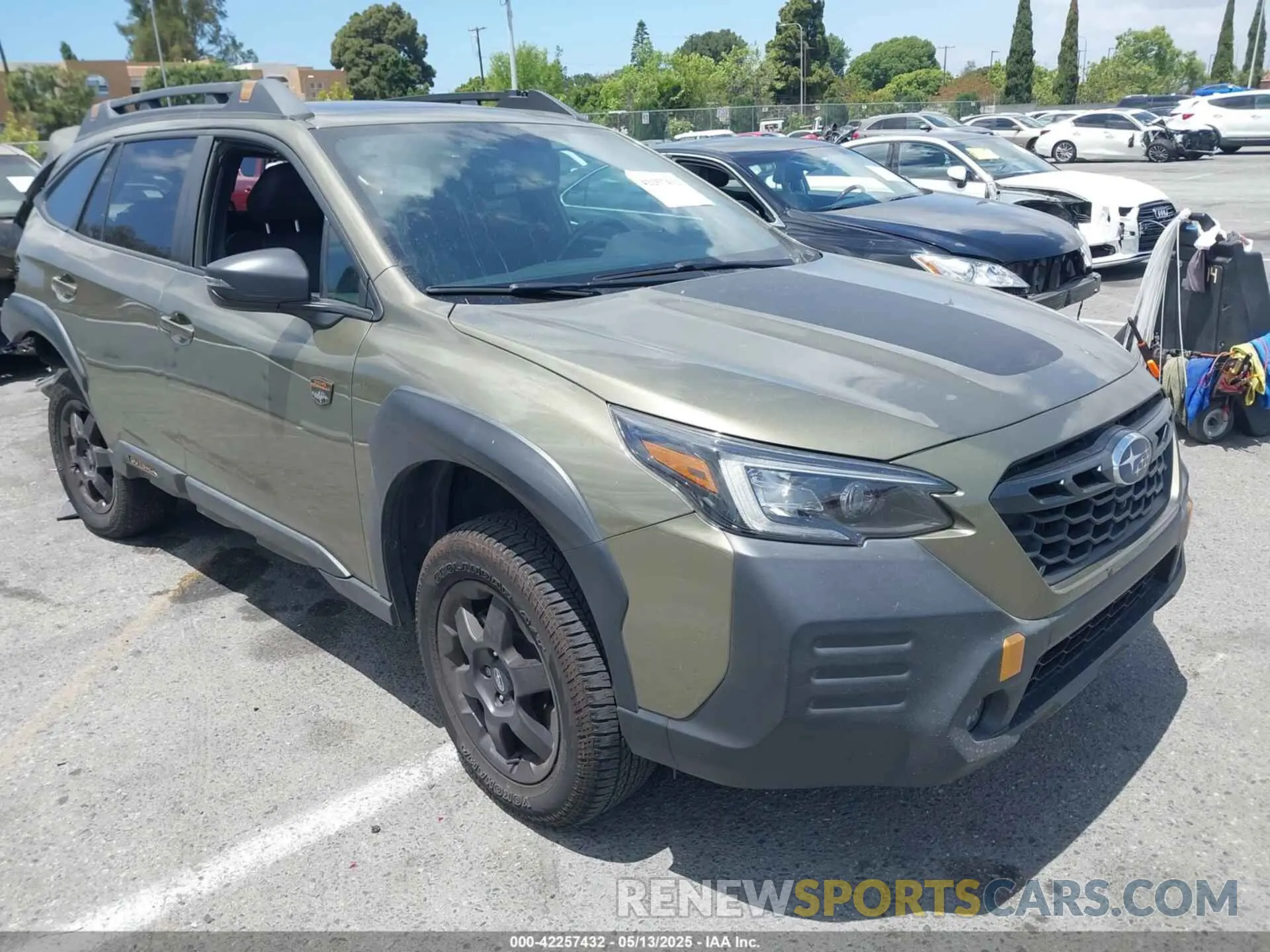 1 Photograph of a damaged car 4S4BTGUD7P3111980 SUBARU OUTBACK 2023