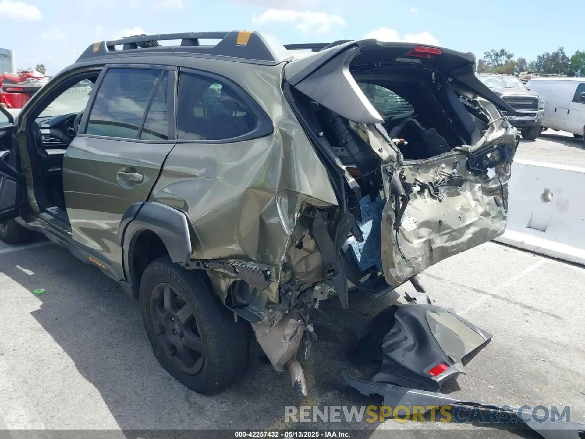 6 Photograph of a damaged car 4S4BTGUD7P3111980 SUBARU OUTBACK 2023