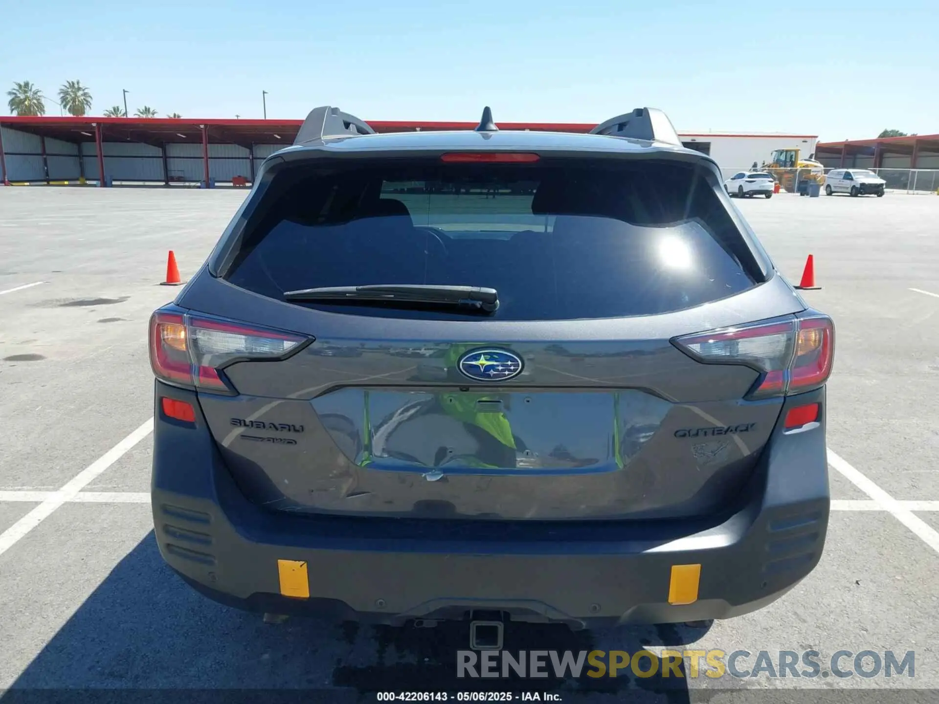 16 Photograph of a damaged car 4S4BTGUD9P3119756 SUBARU OUTBACK 2023