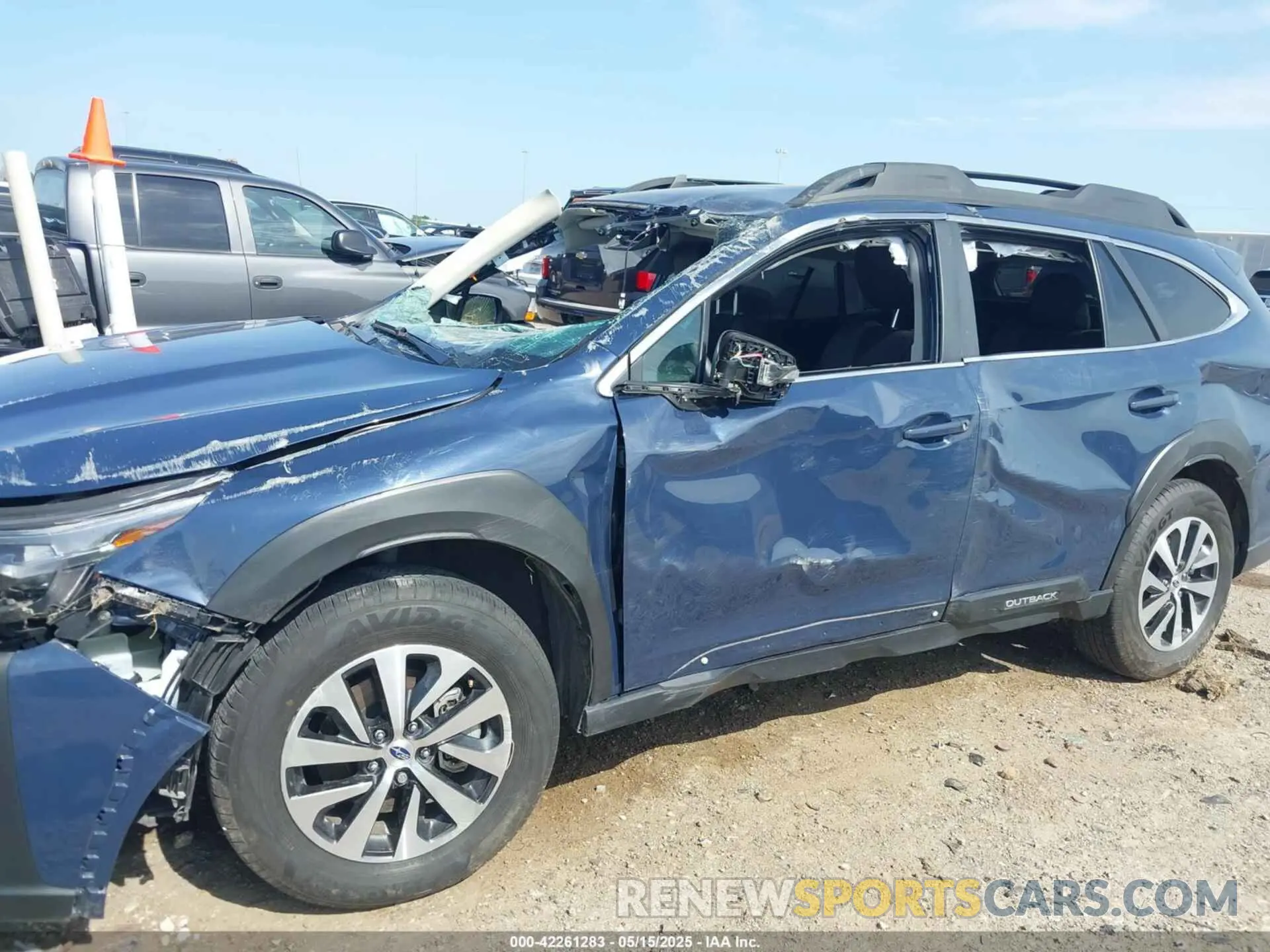 12 Photograph of a damaged car 4S4BTACC4R3195054 SUBARU OUTBACK 2024