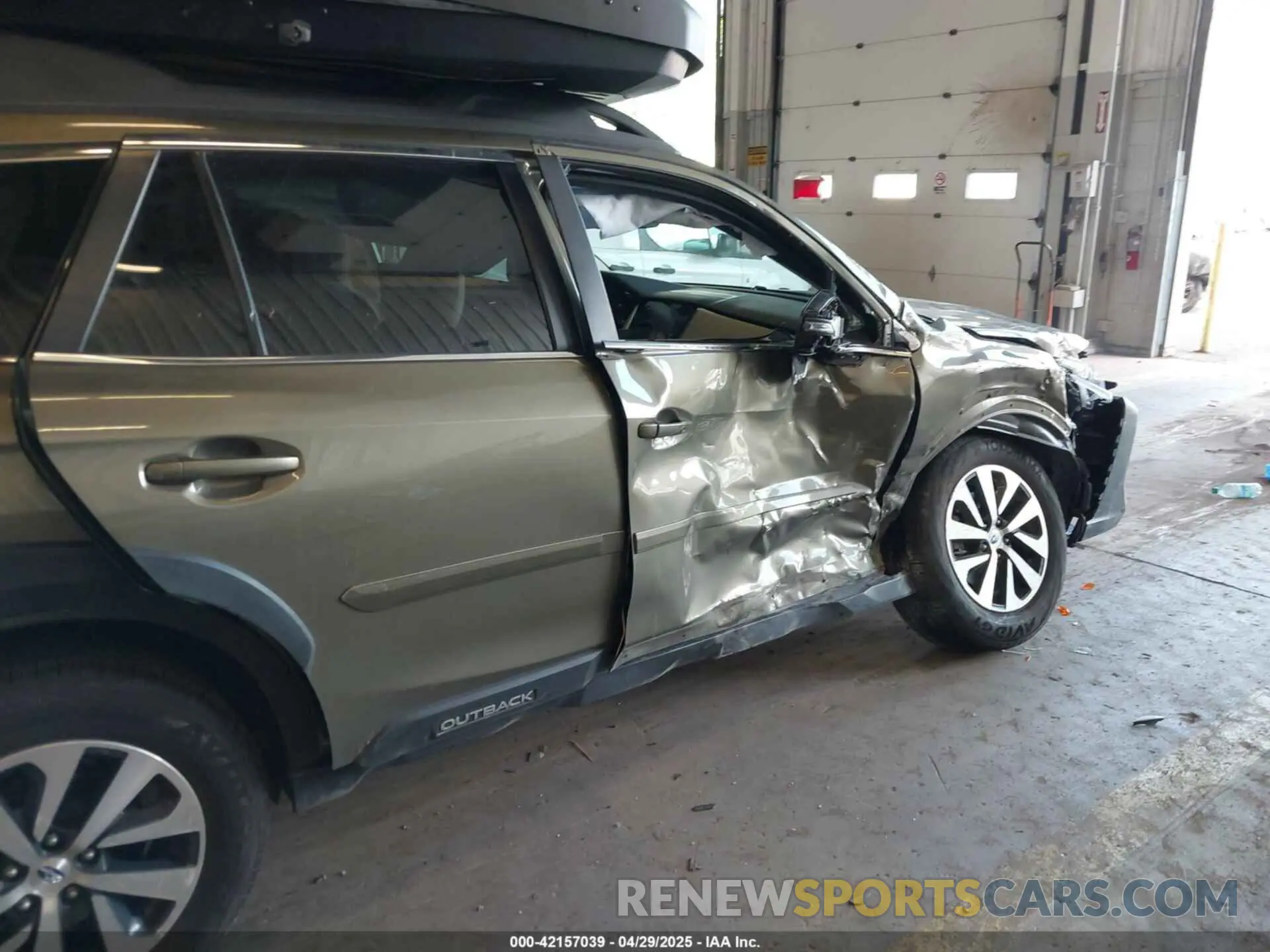6 Photograph of a damaged car 4S4BTACC7R3261547 SUBARU OUTBACK 2024