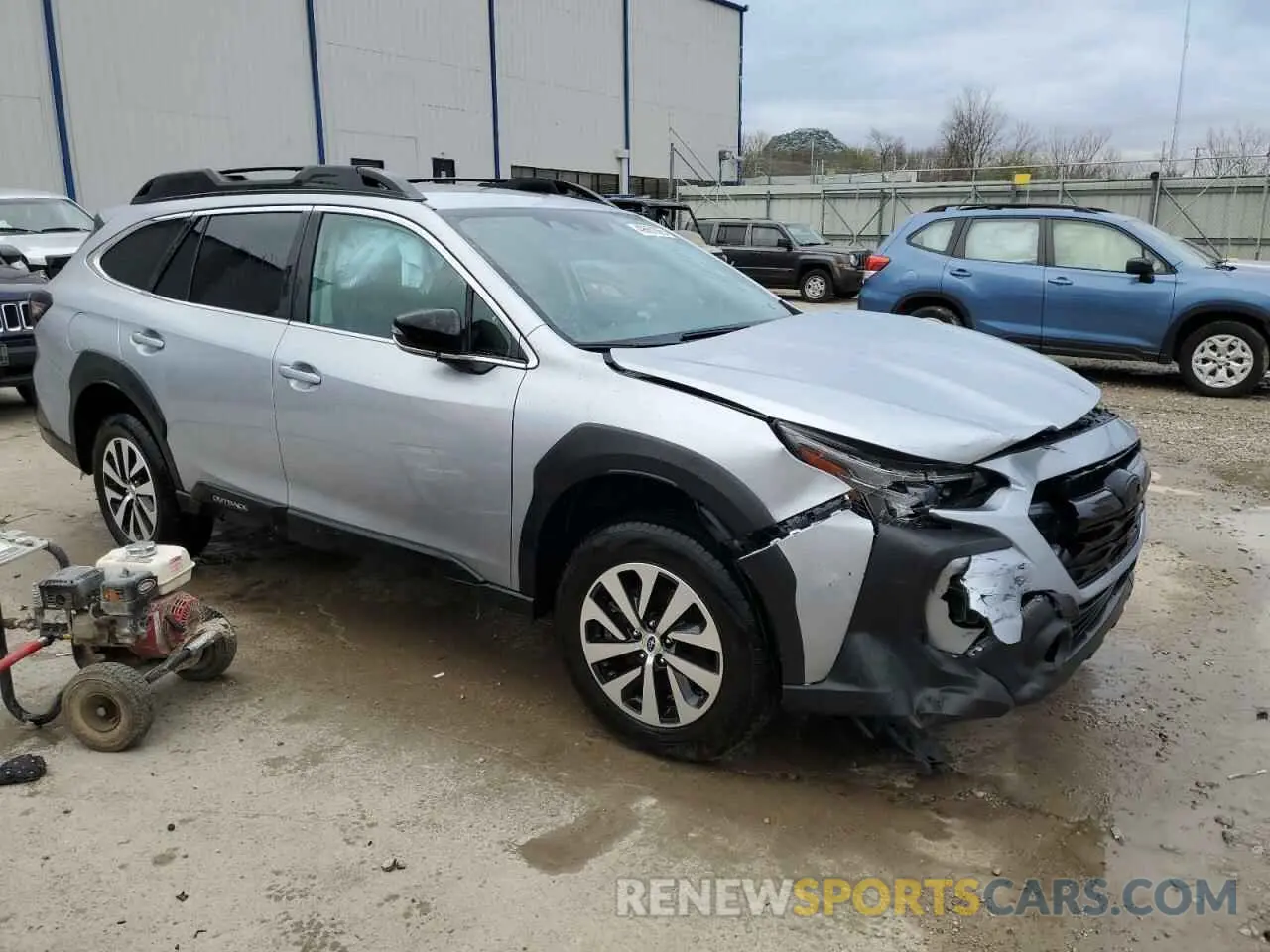 4 Photograph of a damaged car 4S4BTACC8R3180007 SUBARU OUTBACK 2024