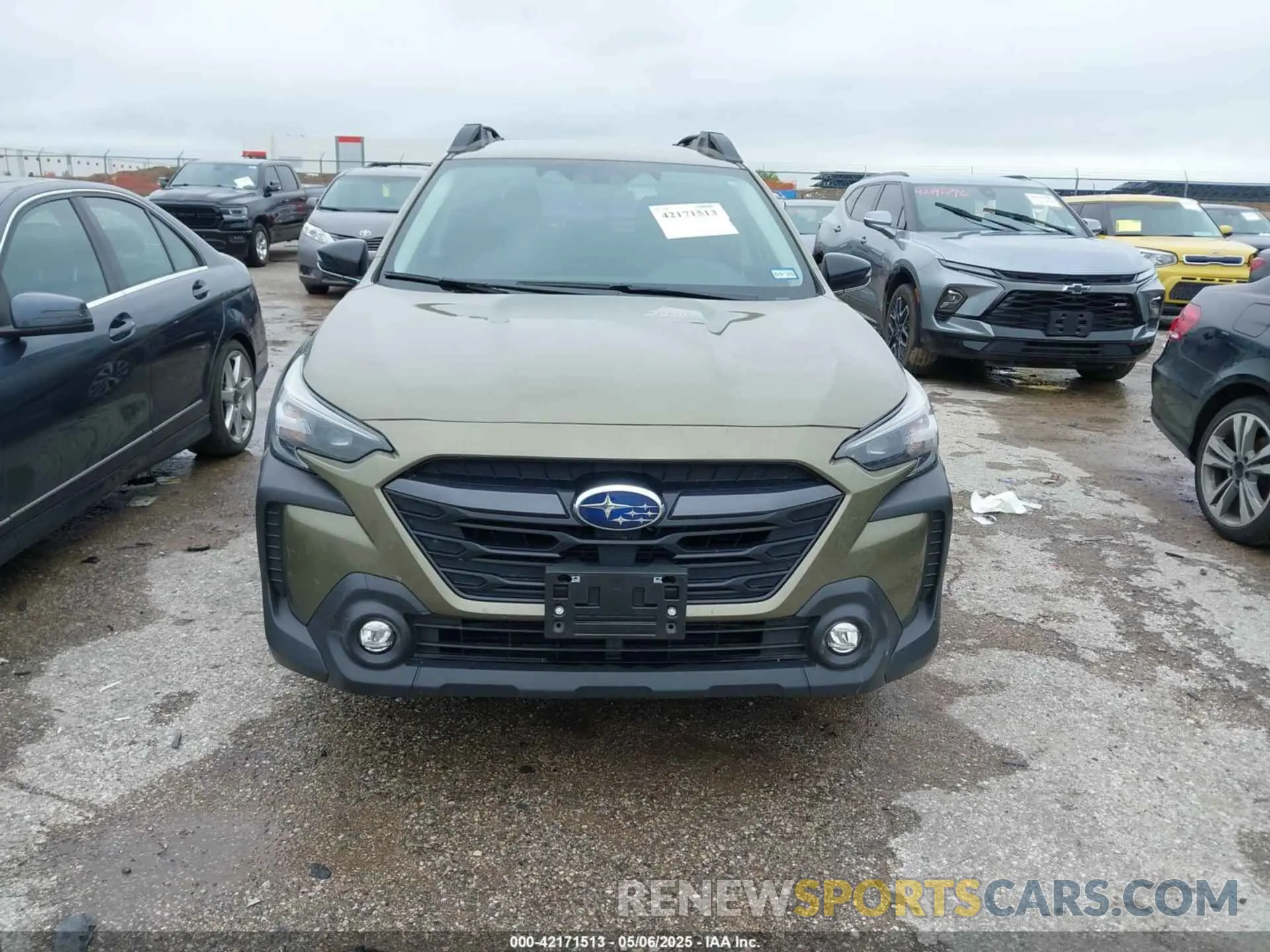 12 Photograph of a damaged car 4S4BTACC9R3286210 SUBARU OUTBACK 2024