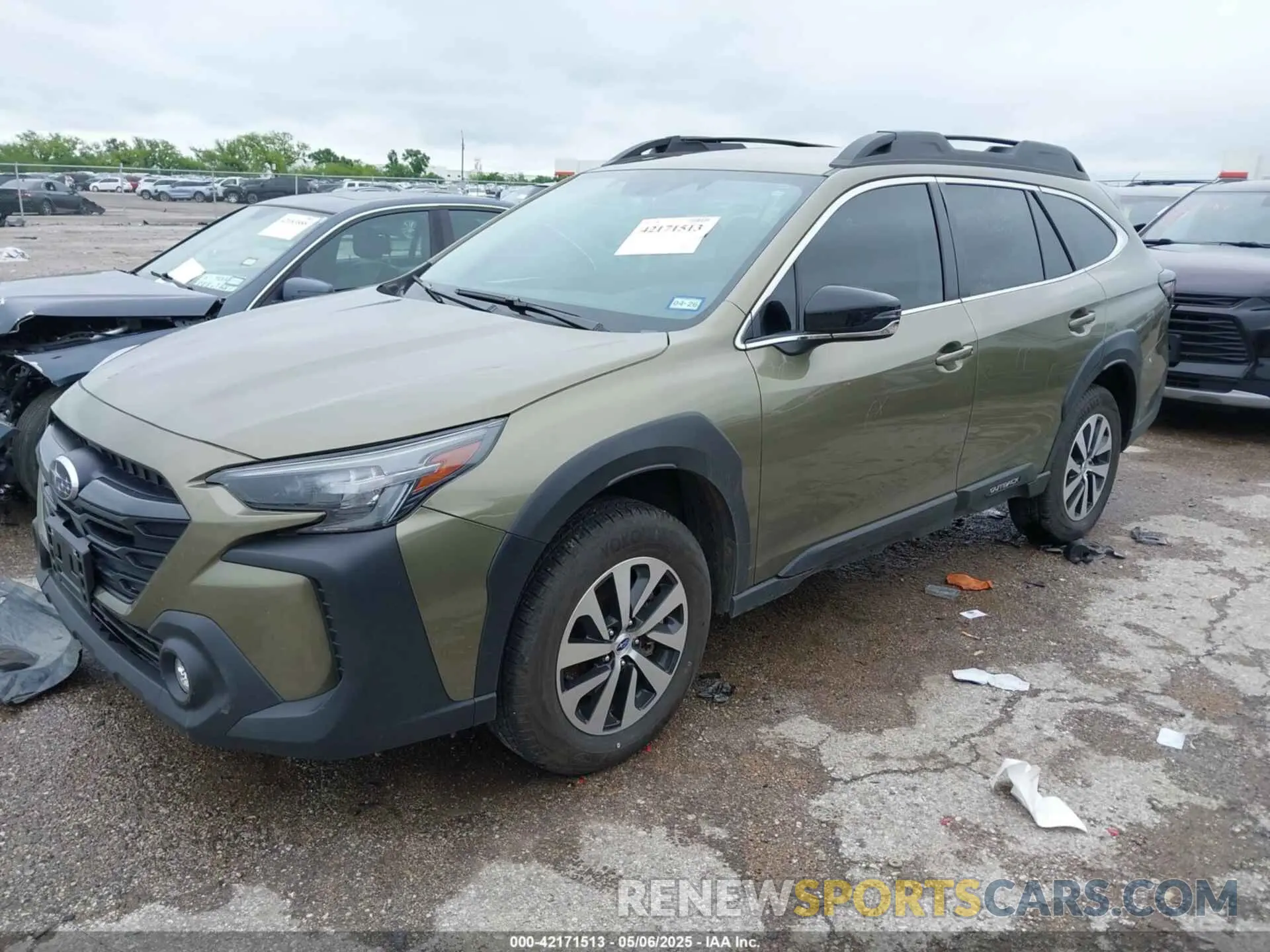 2 Photograph of a damaged car 4S4BTACC9R3286210 SUBARU OUTBACK 2024