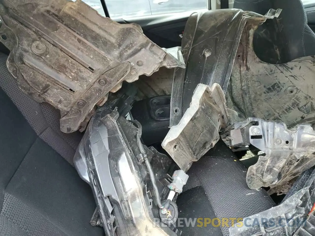 13 Photograph of a damaged car 4S4BTADC1R3229580 SUBARU OUTBACK 2024