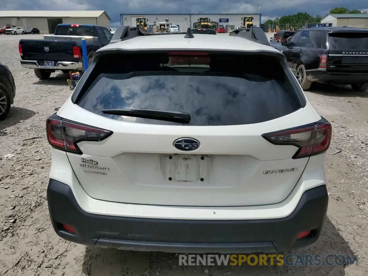 6 Photograph of a damaged car 4S4BTADC1R3229580 SUBARU OUTBACK 2024