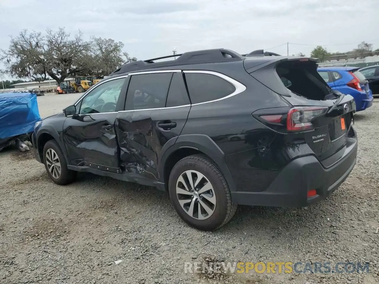 2 Photograph of a damaged car 4S4BTADC3R3283348 SUBARU OUTBACK 2024