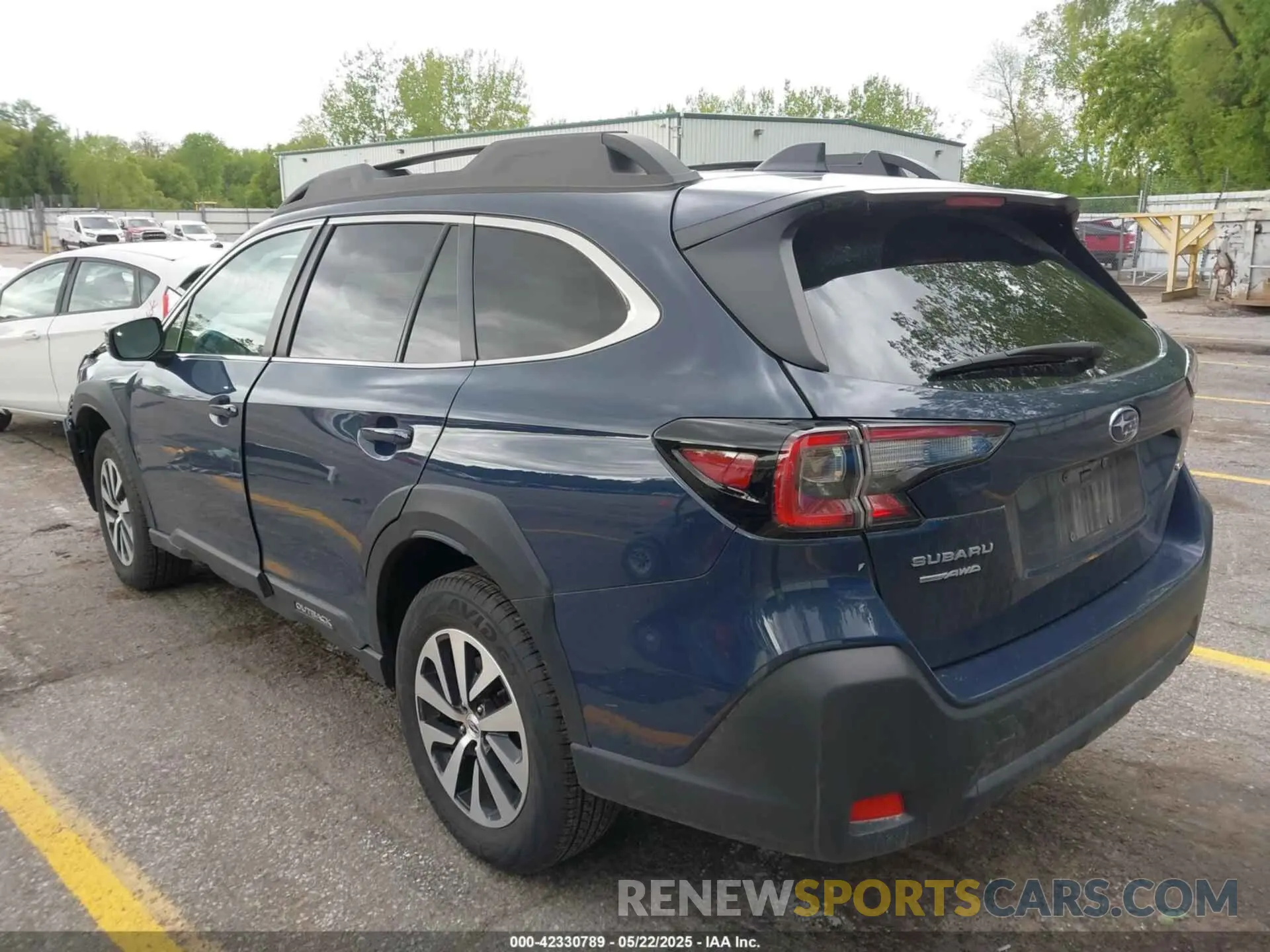 3 Photograph of a damaged car 4S4BTADC3R3291191 SUBARU OUTBACK 2024