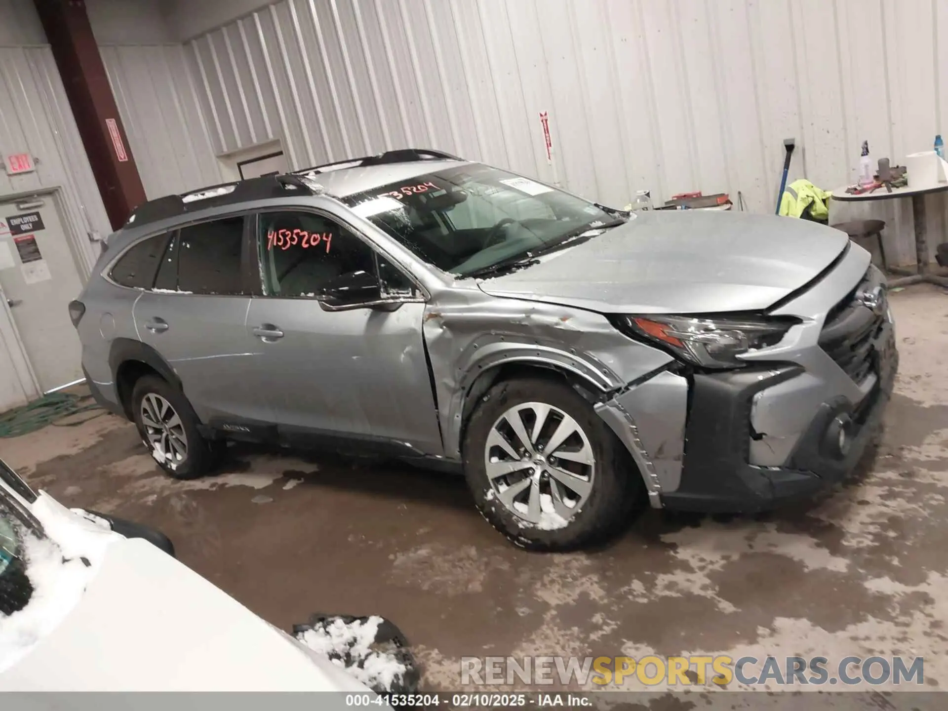 13 Photograph of a damaged car 4S4BTADC5R3200826 SUBARU OUTBACK 2024