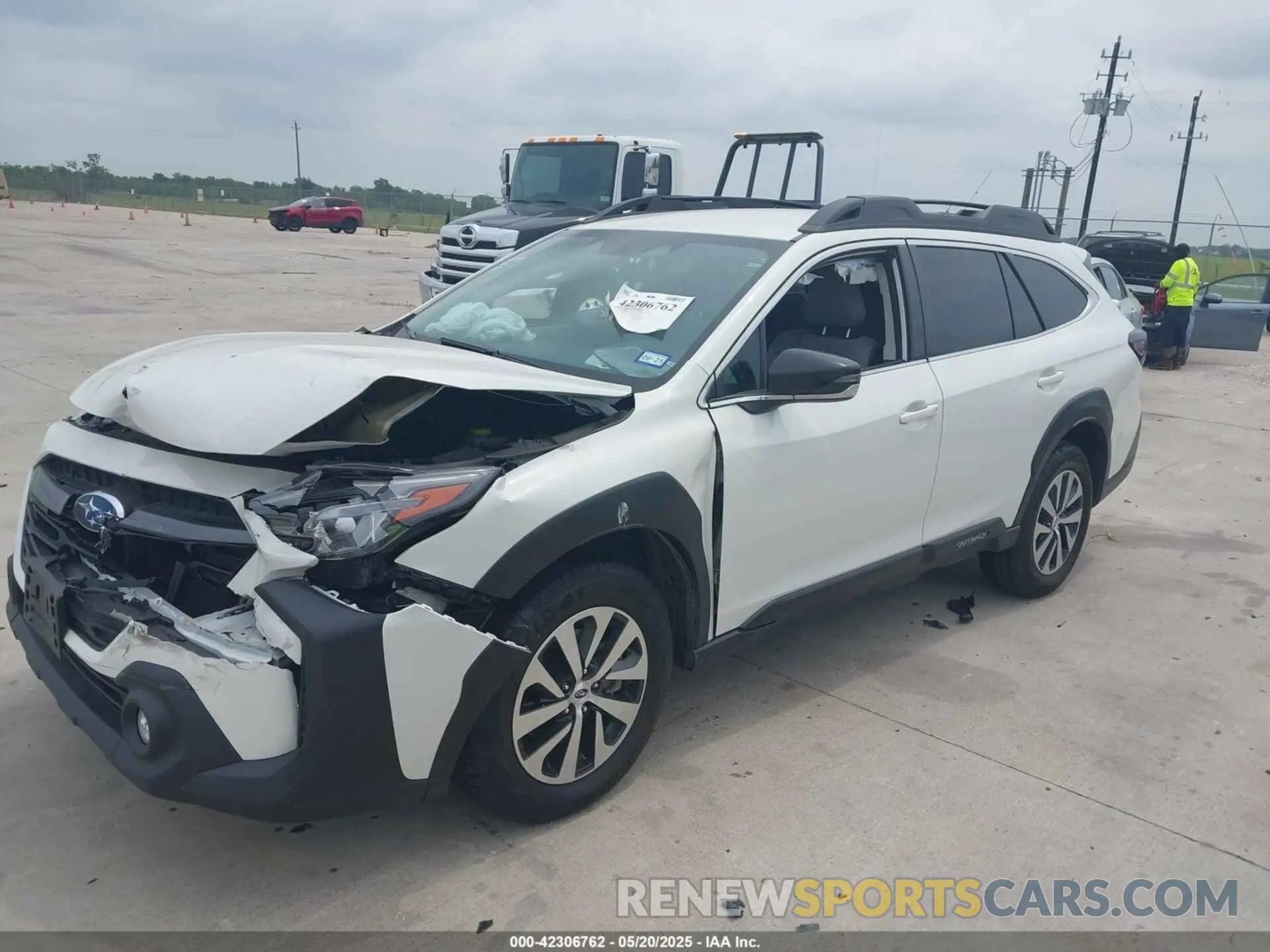 2 Photograph of a damaged car 4S4BTADC9R3121661 SUBARU OUTBACK 2024
