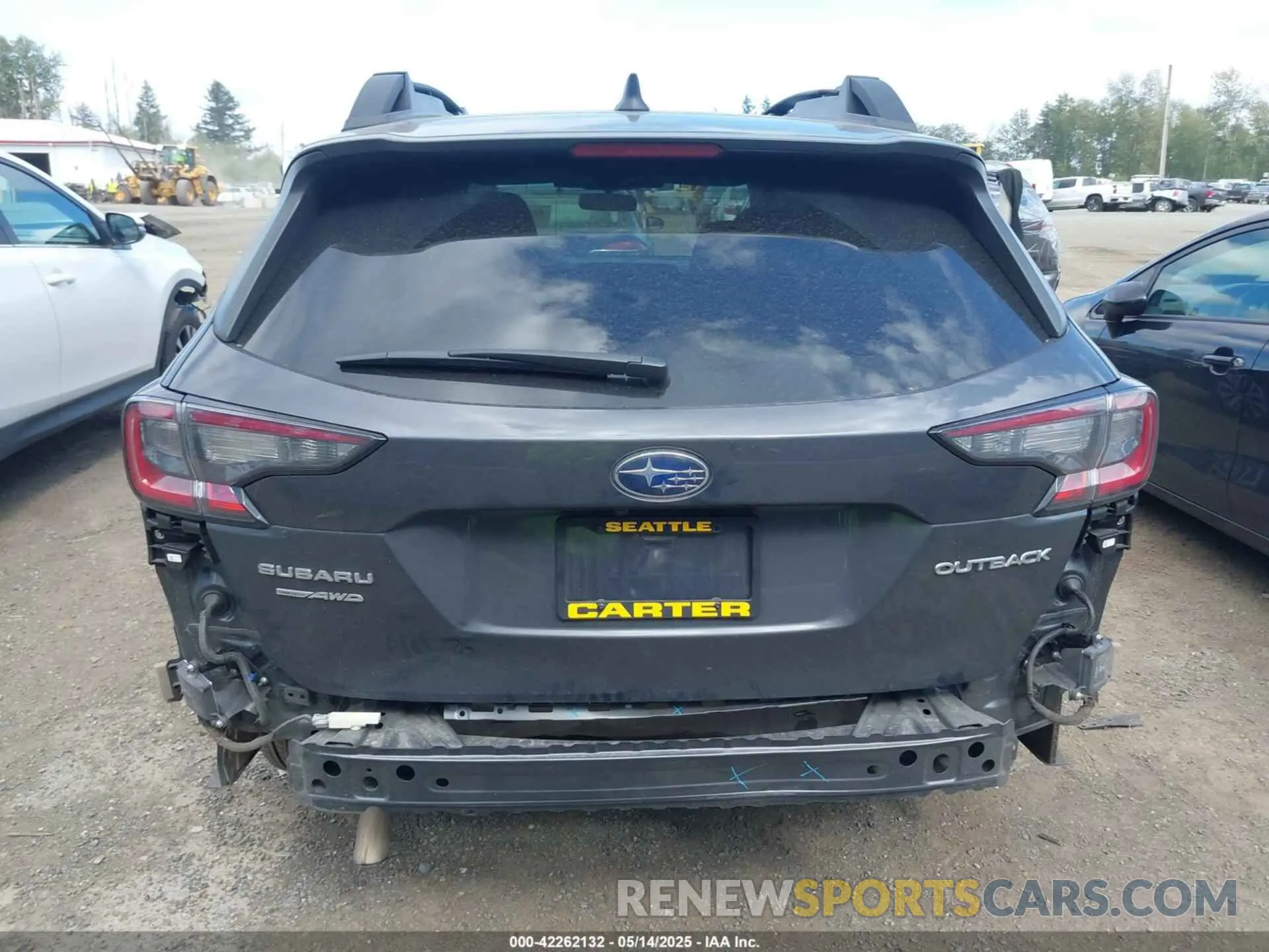 17 Photograph of a damaged car 4S4BTADCXR3190794 SUBARU OUTBACK 2024