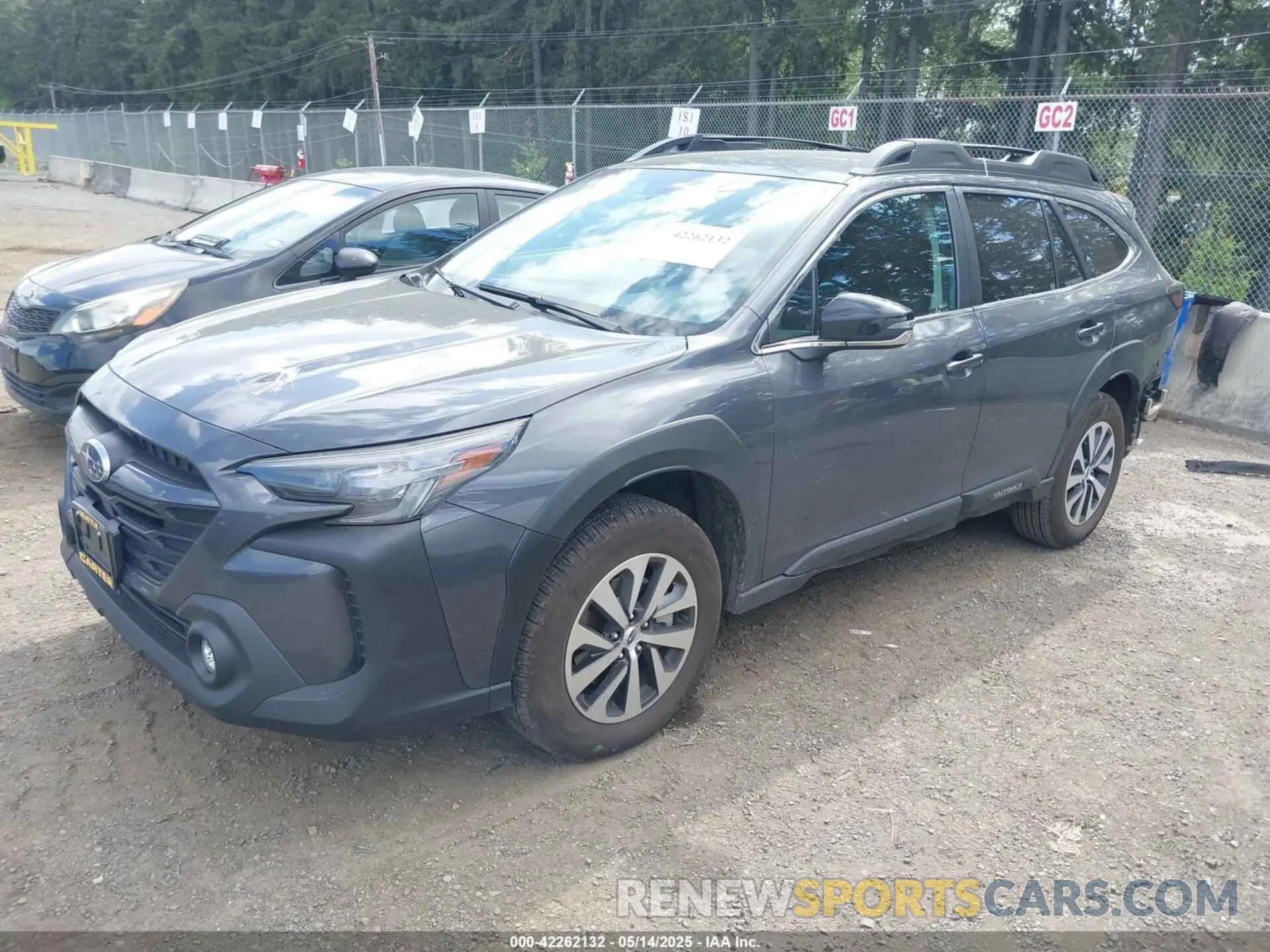 2 Photograph of a damaged car 4S4BTADCXR3190794 SUBARU OUTBACK 2024