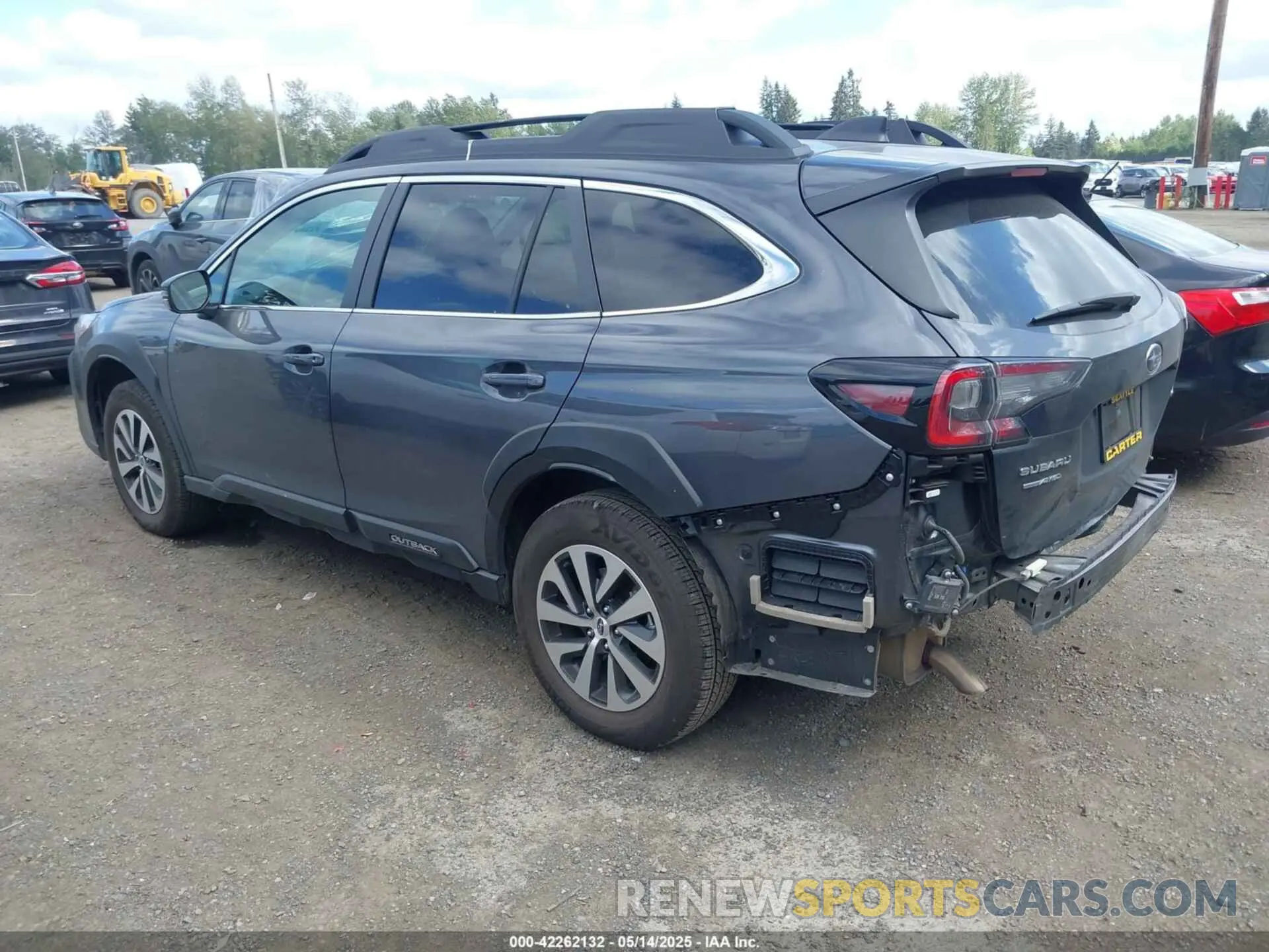 3 Photograph of a damaged car 4S4BTADCXR3190794 SUBARU OUTBACK 2024