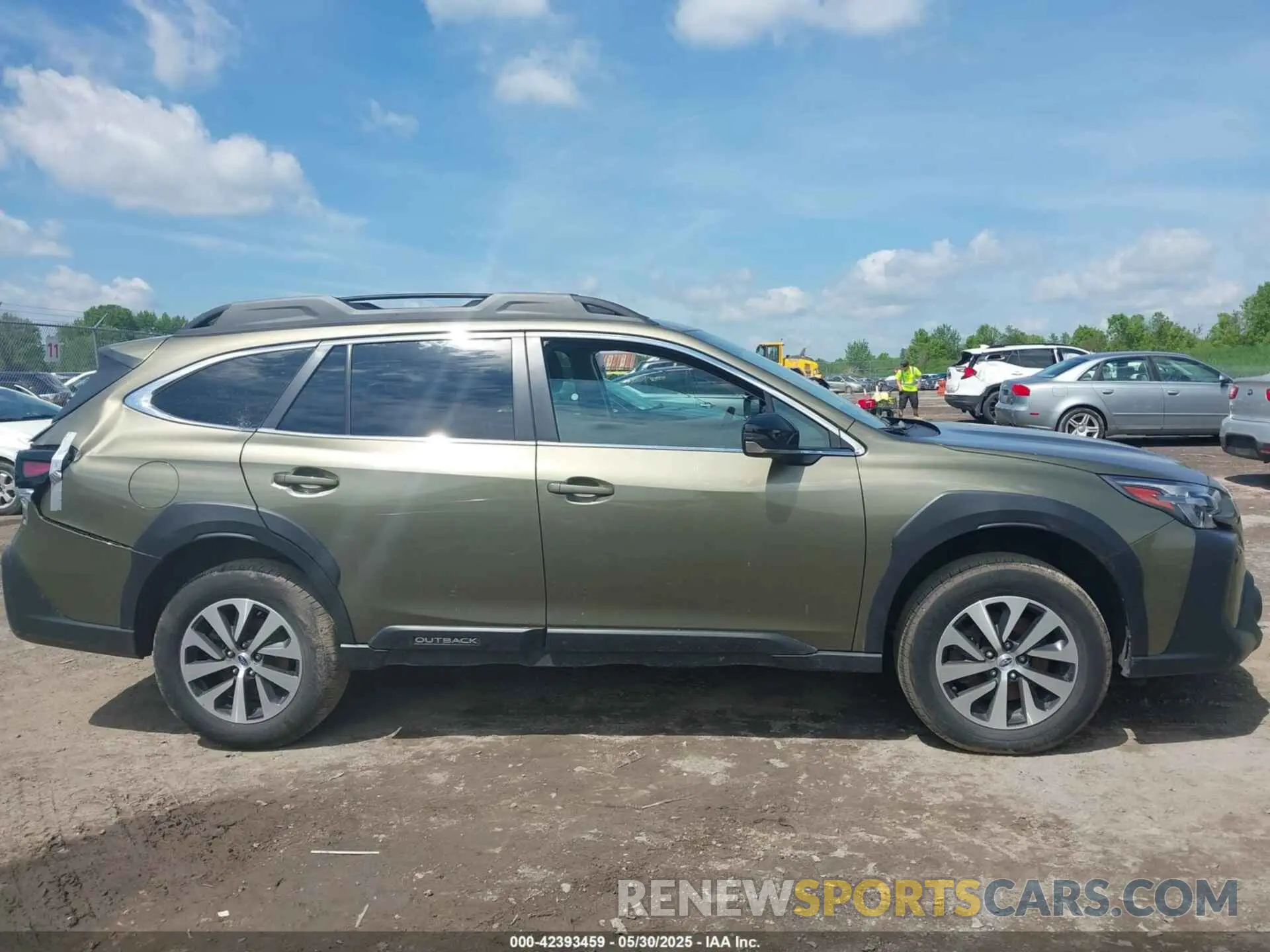 13 Photograph of a damaged car 4S4BTAFC2R3189619 SUBARU OUTBACK 2024
