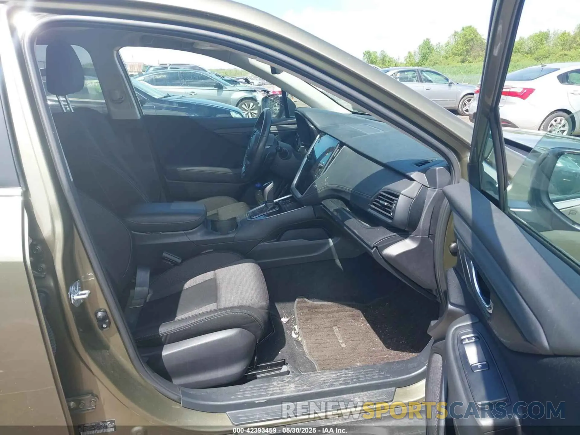 5 Photograph of a damaged car 4S4BTAFC2R3189619 SUBARU OUTBACK 2024
