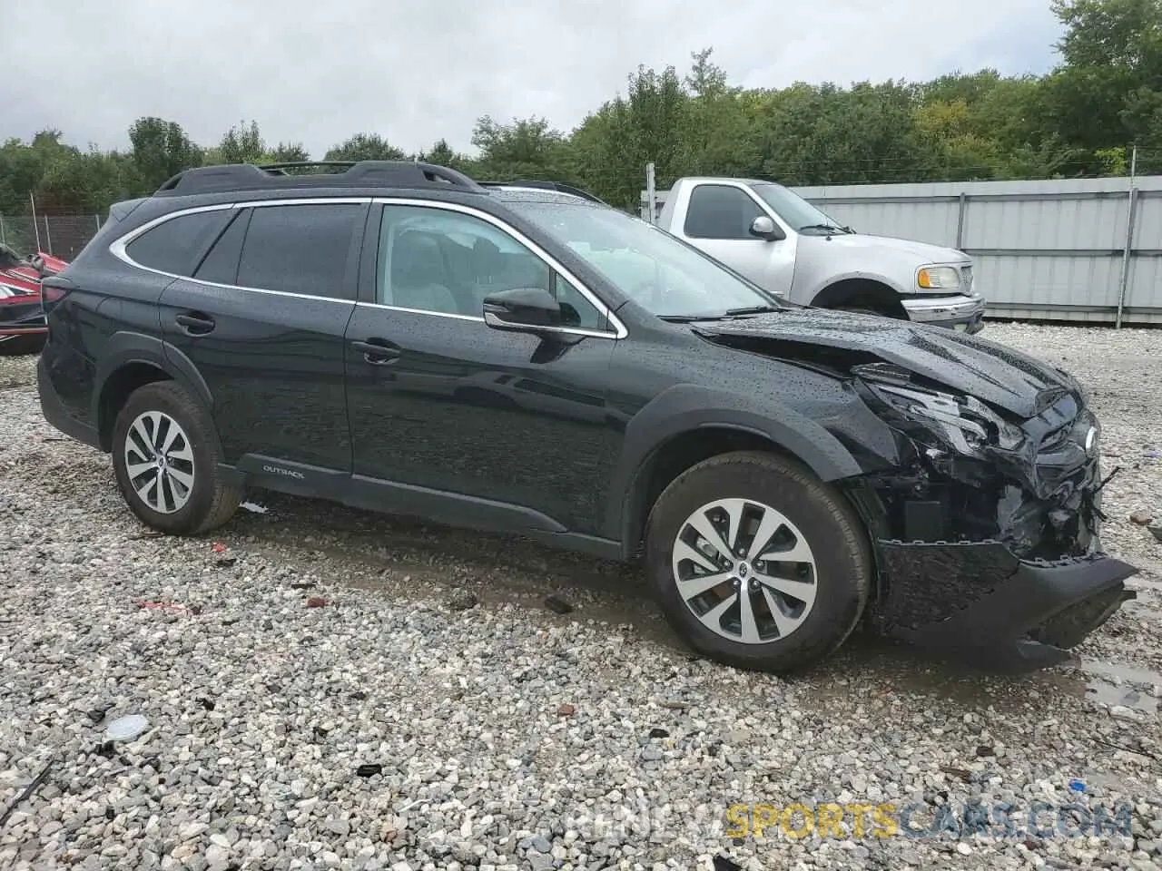 4 Photograph of a damaged car 4S4BTAFC3R3244692 SUBARU OUTBACK 2024