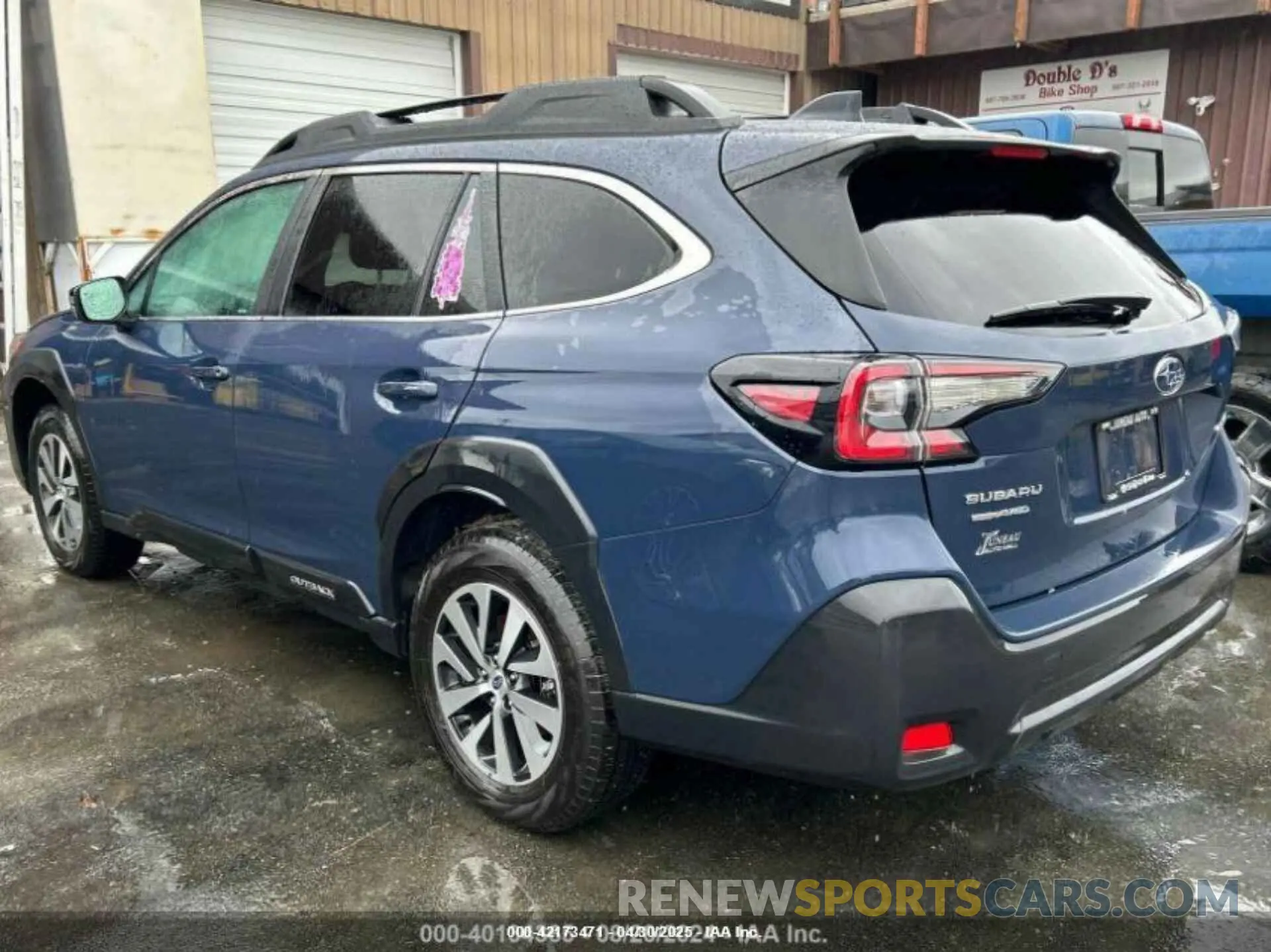 3 Photograph of a damaged car 4S4BTAFC5R3124053 SUBARU OUTBACK 2024