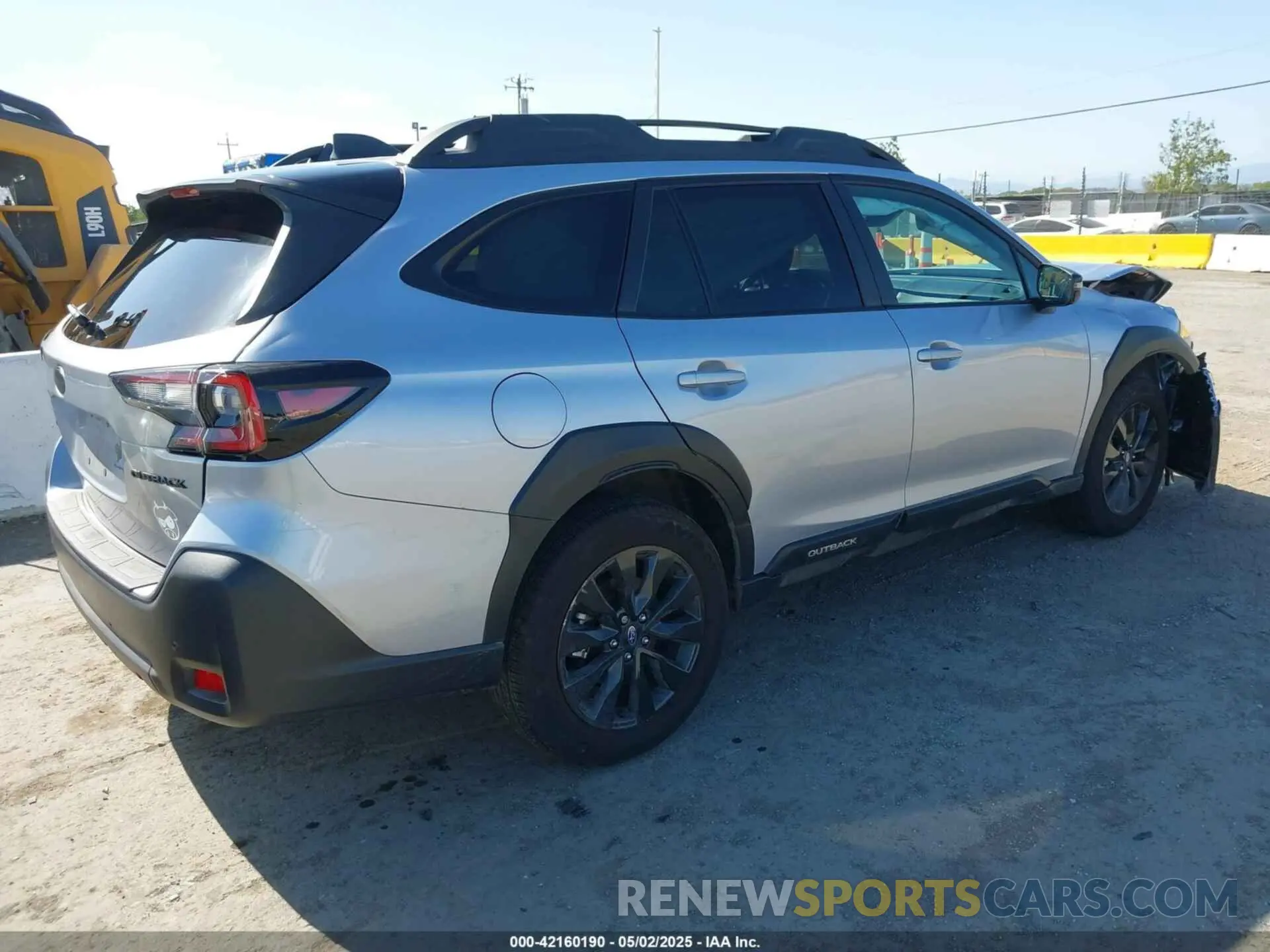 4 Photograph of a damaged car 4S4BTALC0R3234836 SUBARU OUTBACK 2024