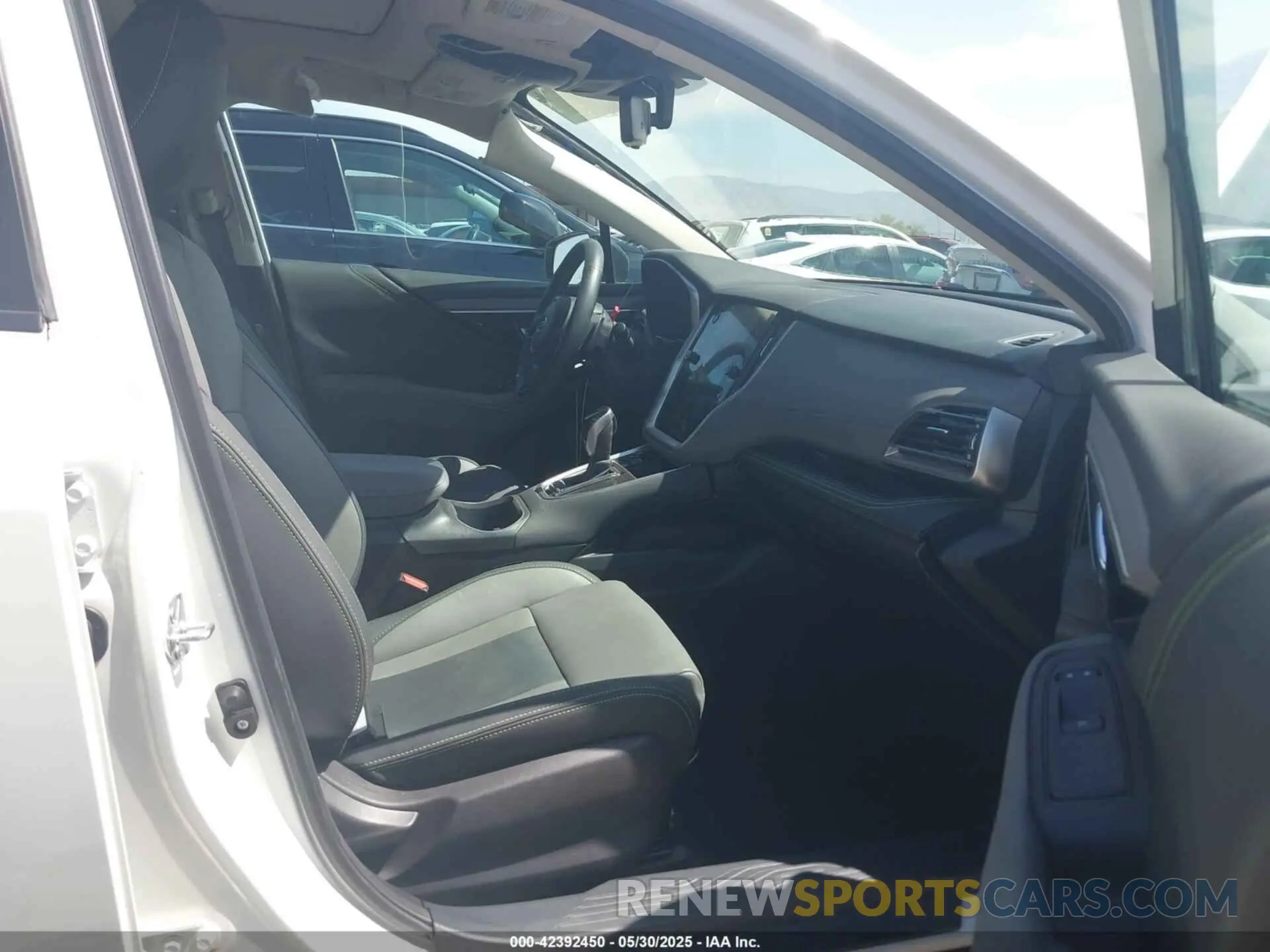 5 Photograph of a damaged car 4S4BTALC3R3279799 SUBARU OUTBACK 2024