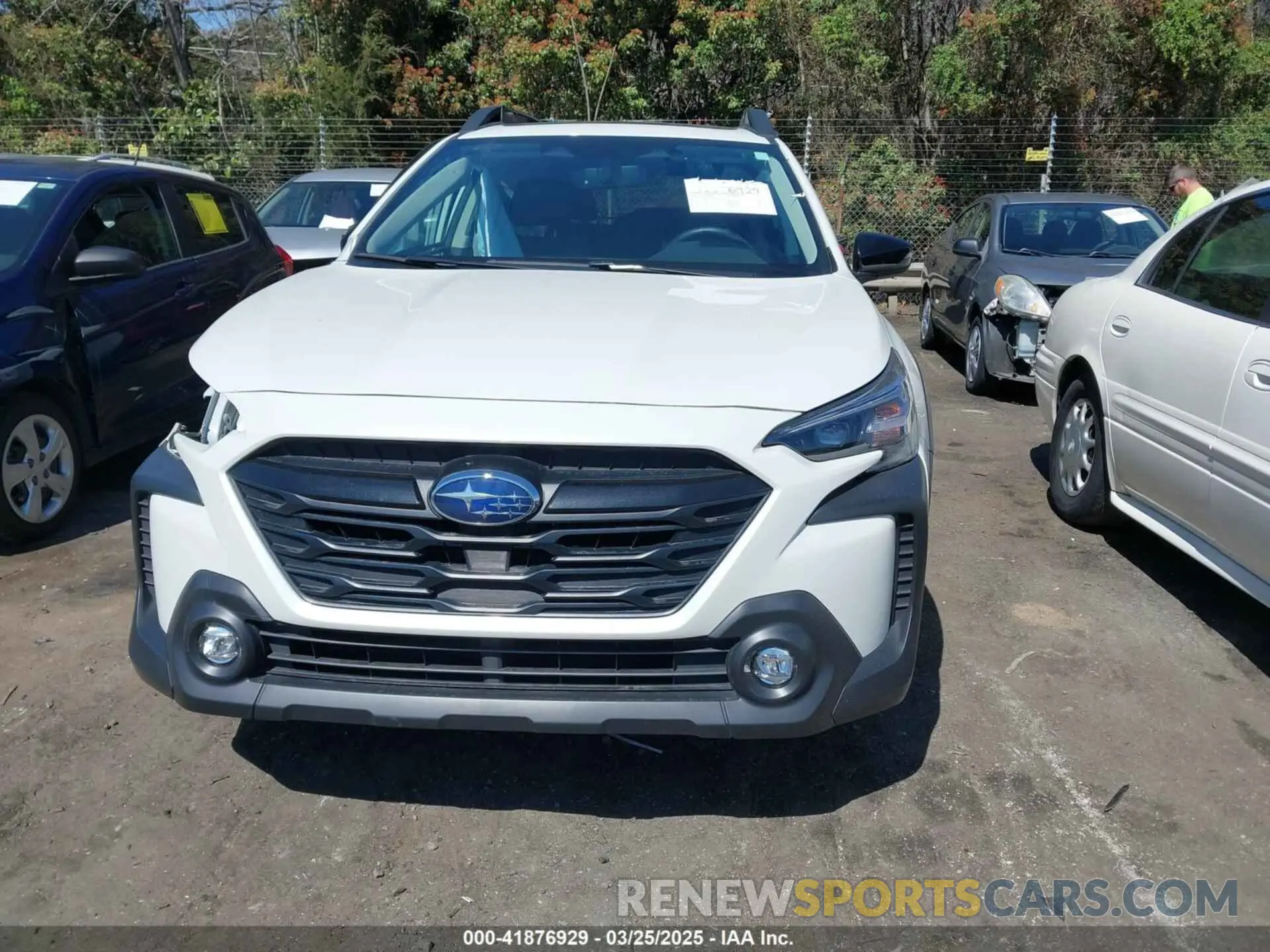12 Photograph of a damaged car 4S4BTALC4R3184670 SUBARU OUTBACK 2024