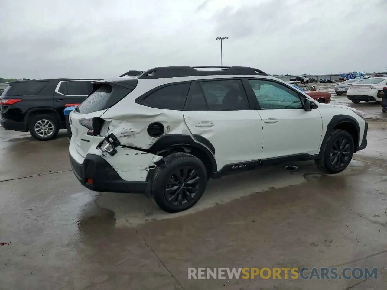 3 Photograph of a damaged car 4S4BTALC5R3184838 SUBARU OUTBACK 2024