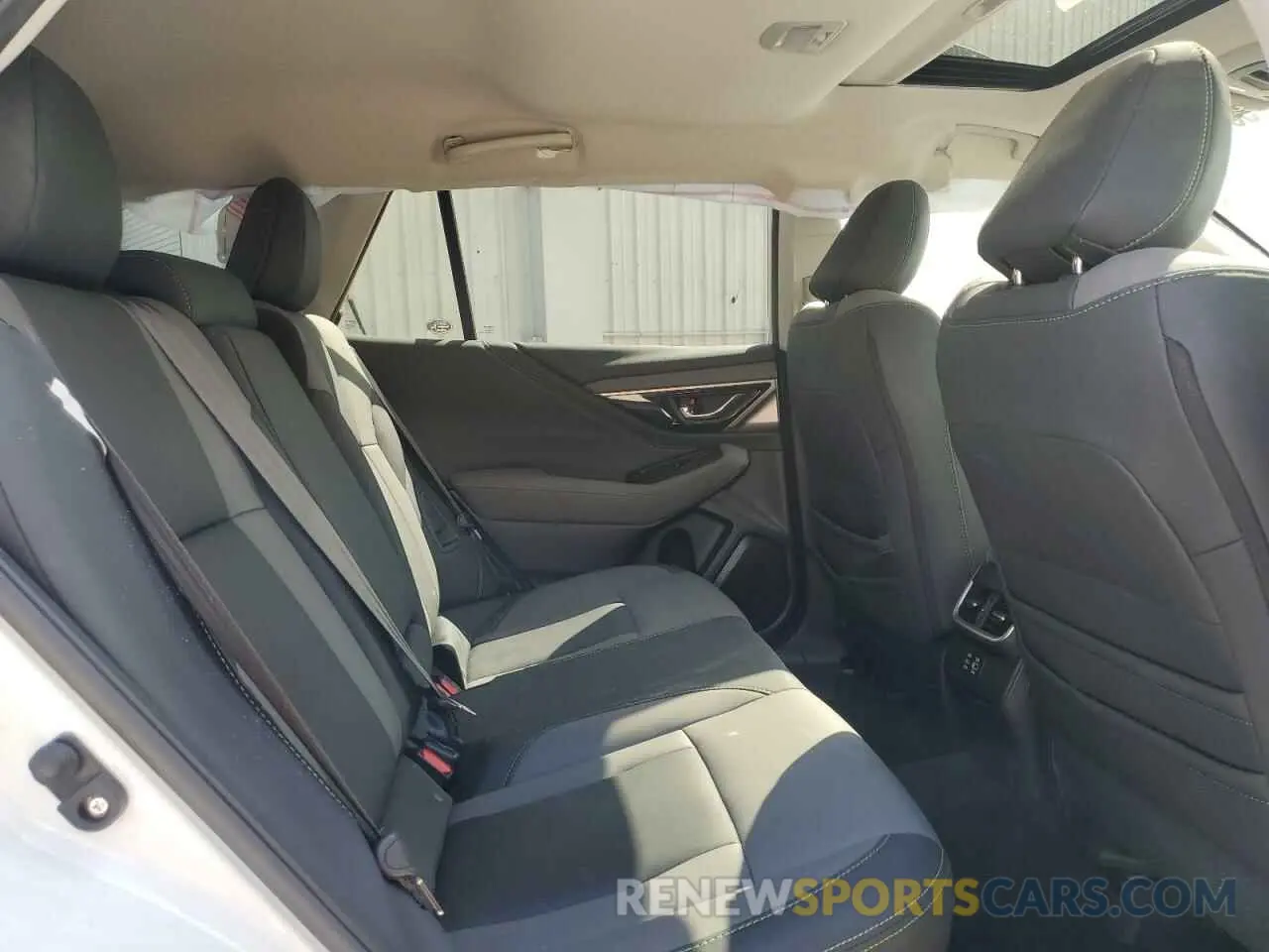 11 Photograph of a damaged car 4S4BTALC7R3211537 SUBARU OUTBACK 2024