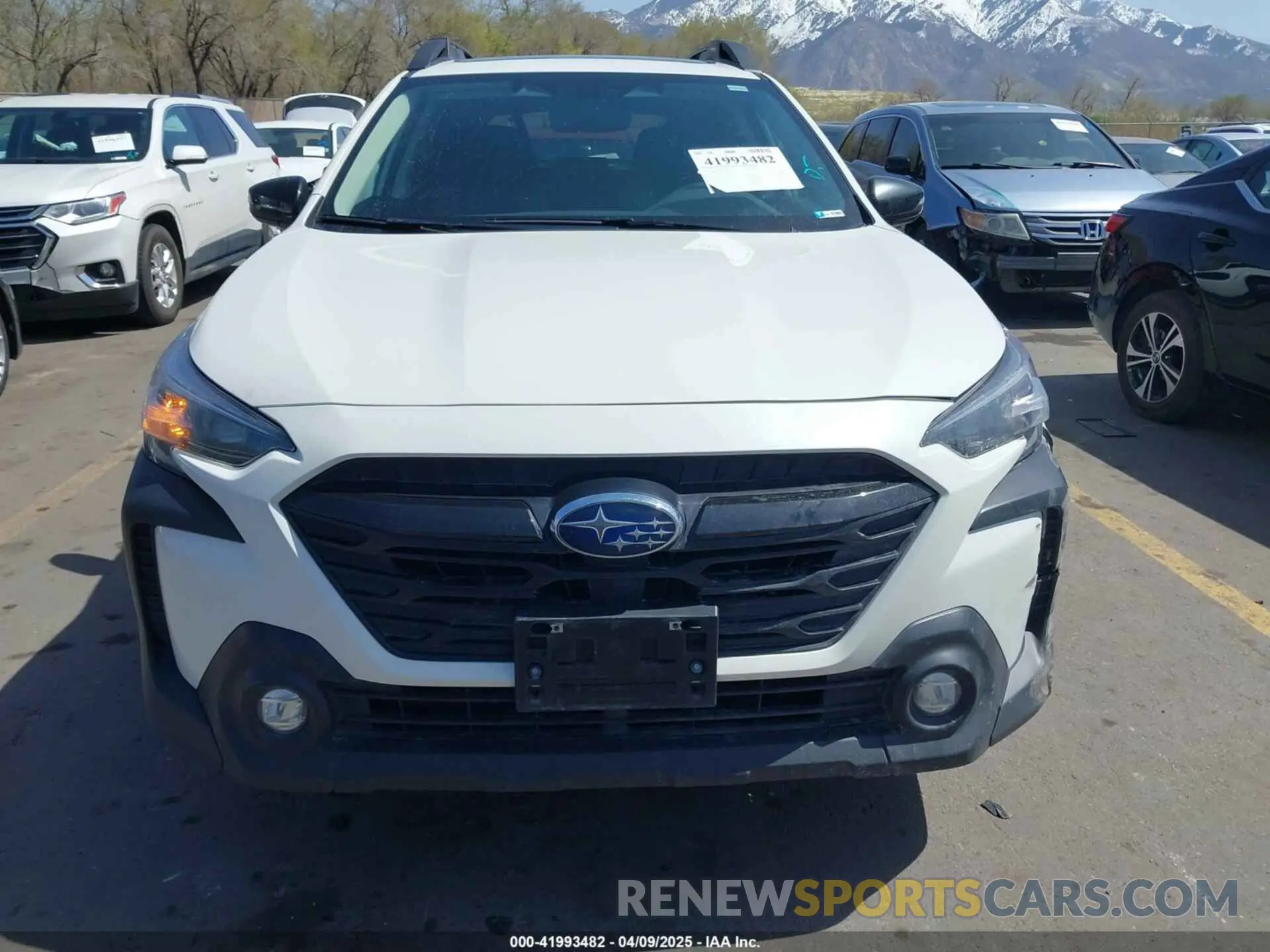 11 Photograph of a damaged car 4S4BTALC9R3137649 SUBARU OUTBACK 2024