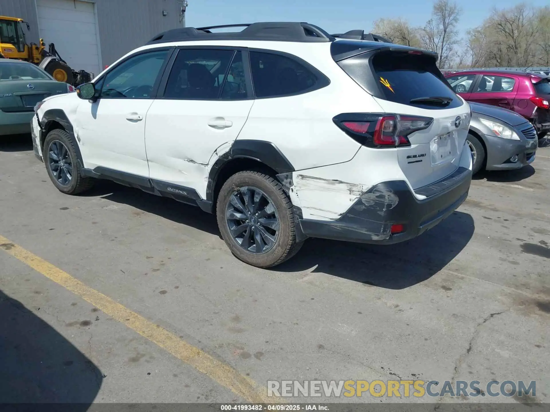 3 Photograph of a damaged car 4S4BTALC9R3137649 SUBARU OUTBACK 2024