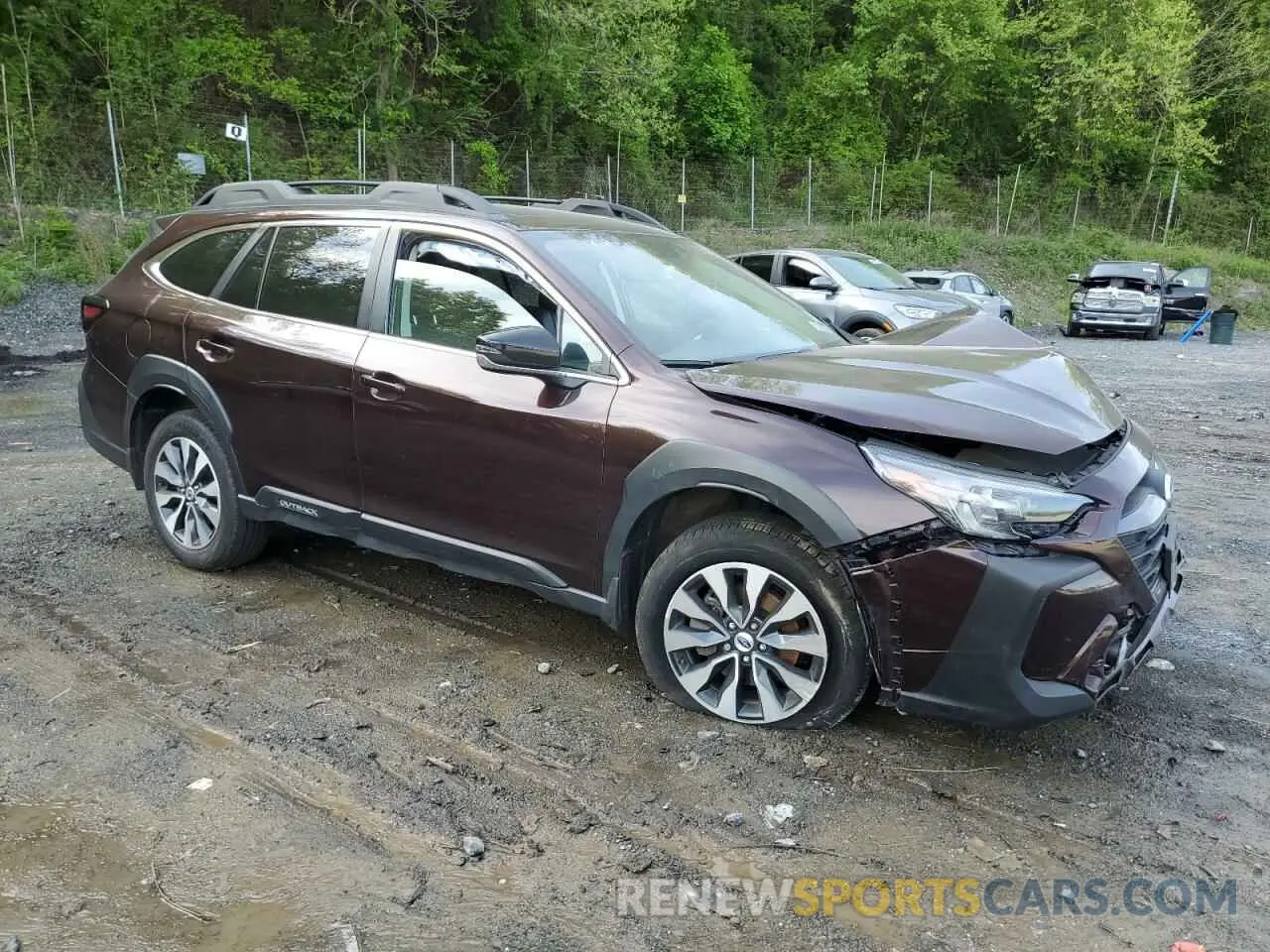 4 Photograph of a damaged car 4S4BTANC0R3121224 SUBARU OUTBACK 2024